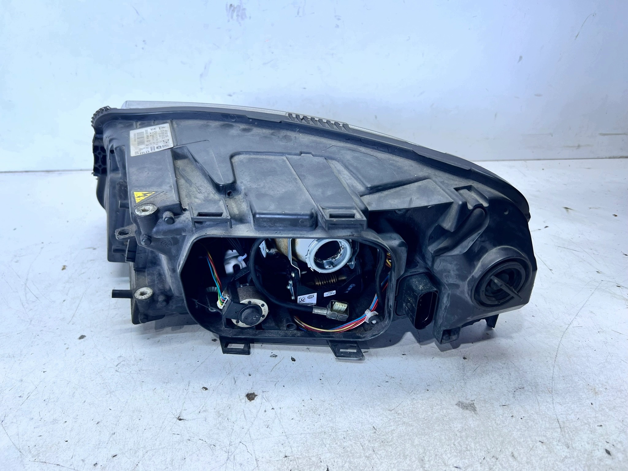 REFLEKTOR light right front AUDI A6 C6 LIFT BI-XENON 4F0941004DH 25/26