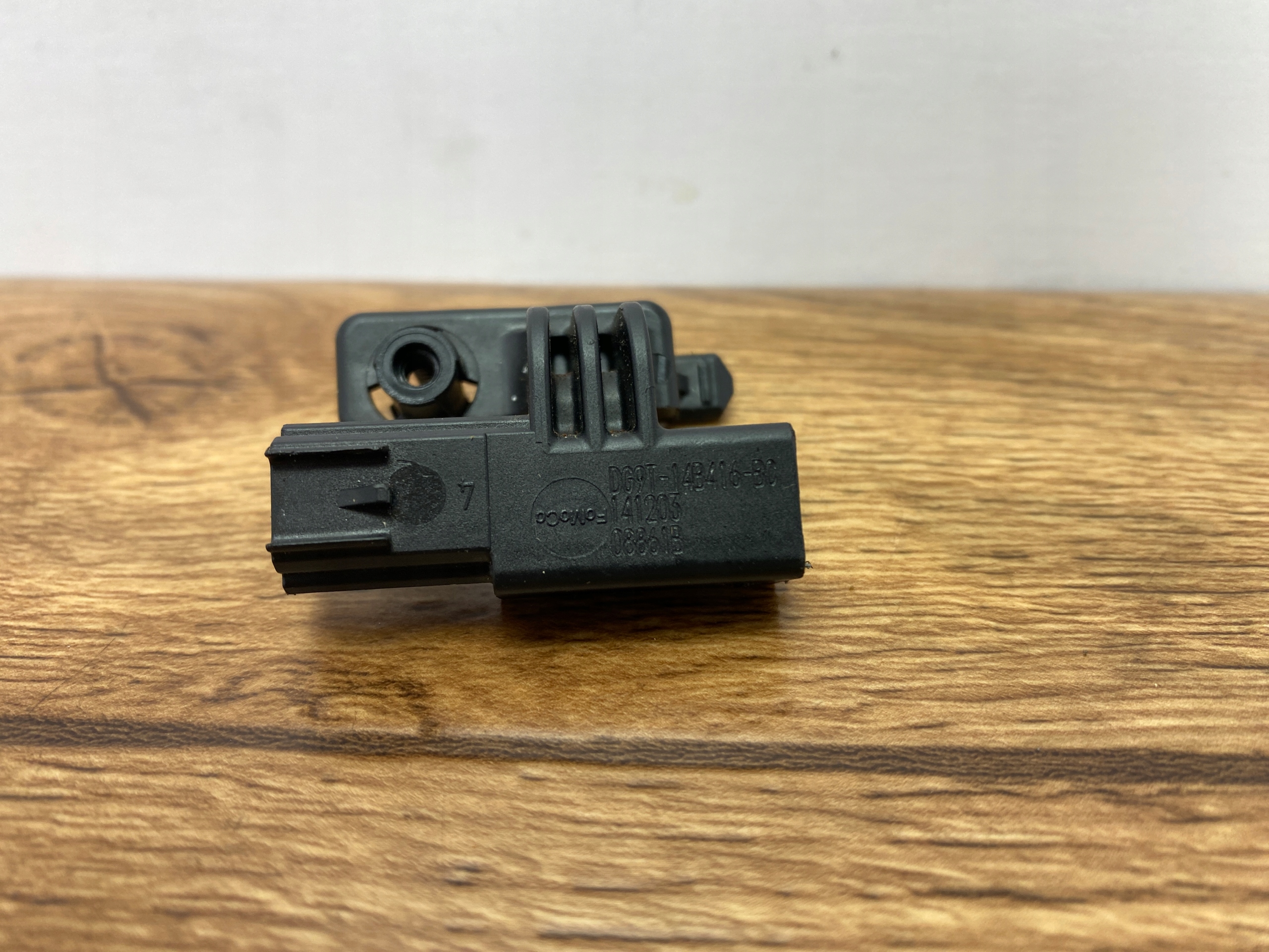 sensor pozycji Ford Escape Kuga MK3 2020+ USA