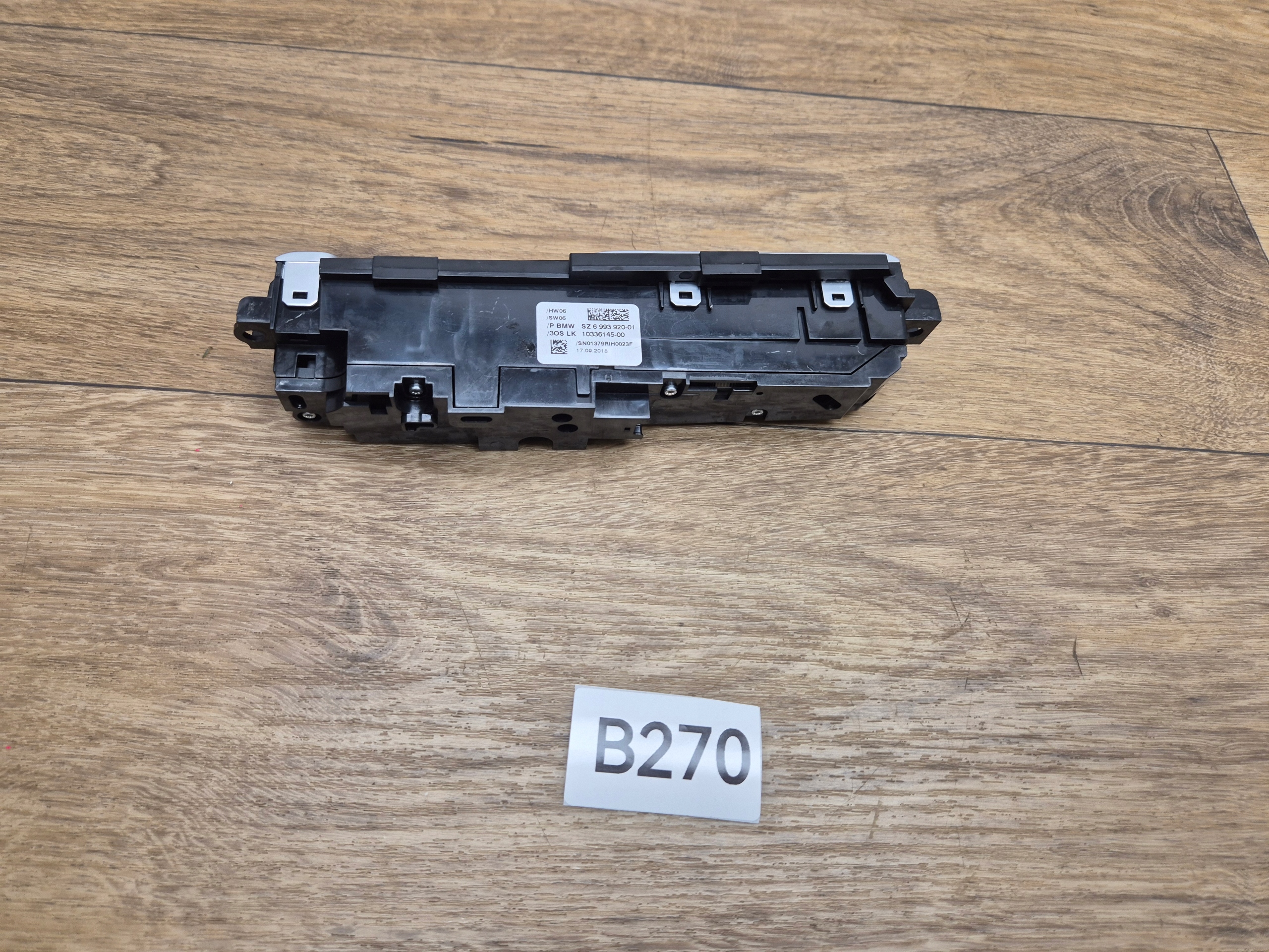 BMW 5 G30 530e hybride PANEL EDRIVE PDC capteurs TRYBOW de guide UK 6993920