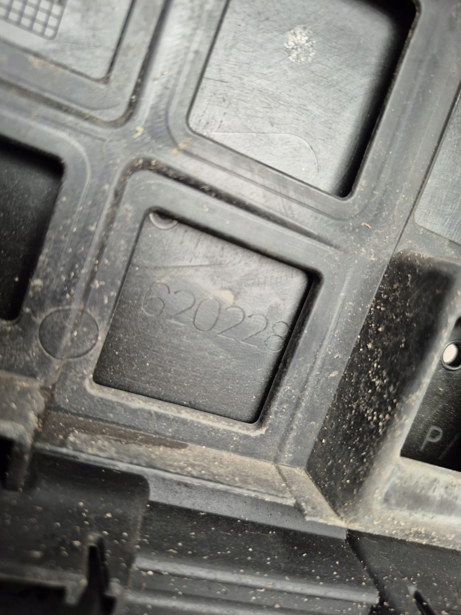 RENAULT MASTER III LIFT 19- bumper front front PDC 620228205R