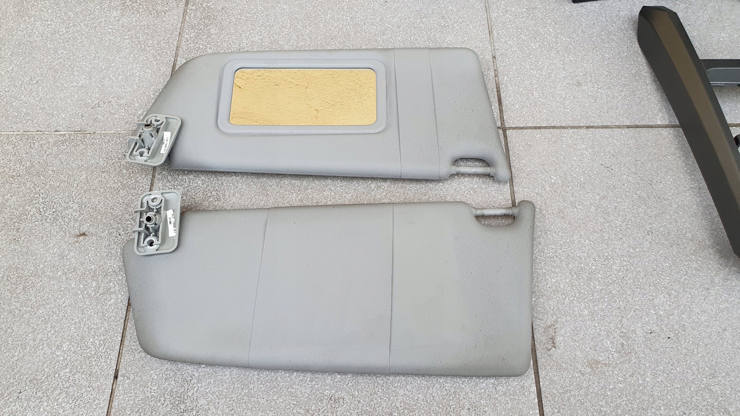 OSŁONA PRZECIWSŁONECZNA LEWA Opel Astra H III EU.