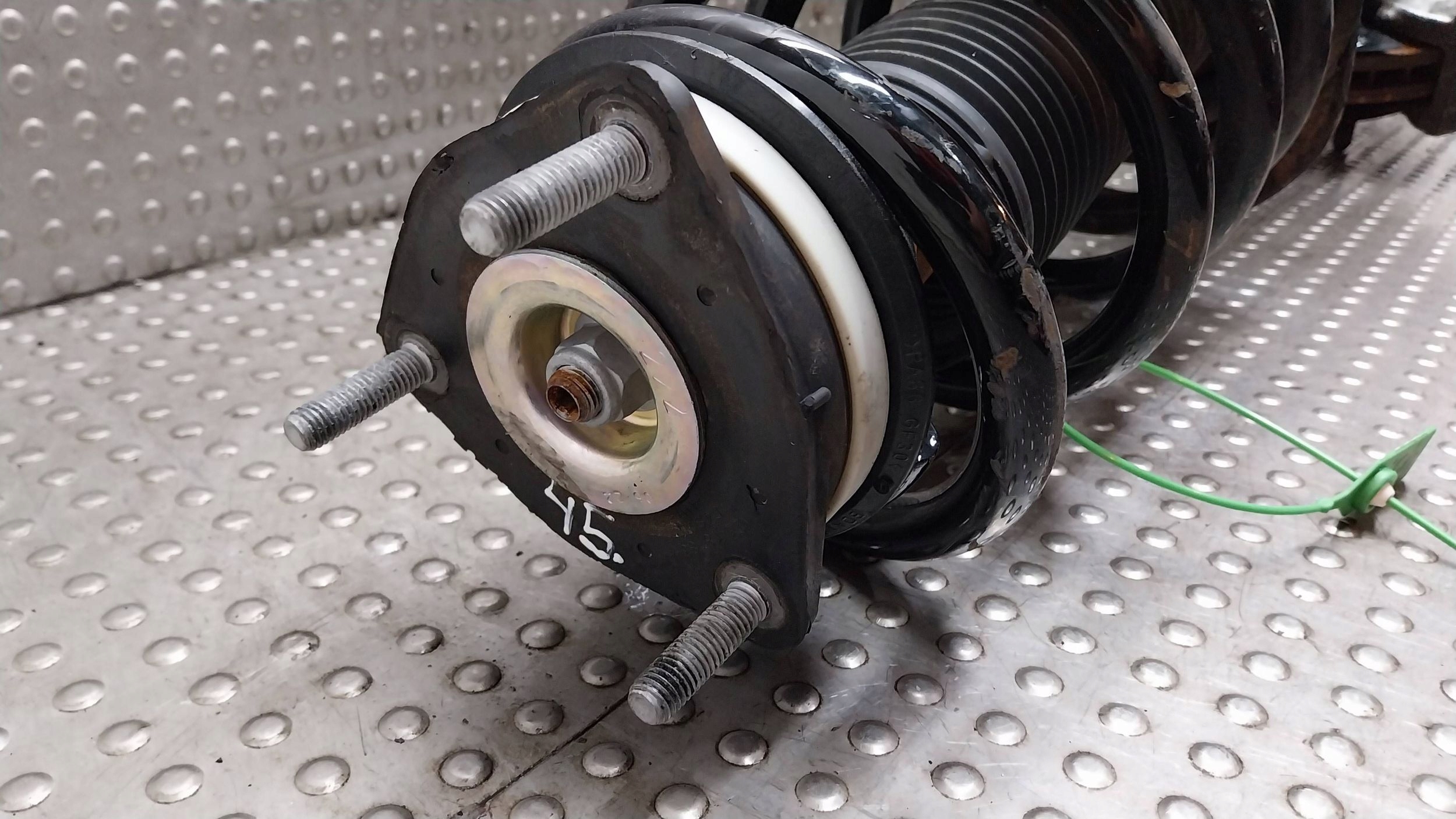 swing shock absorber right front KK31-3K186-AB FORD TRANSIT MK8 2.0D