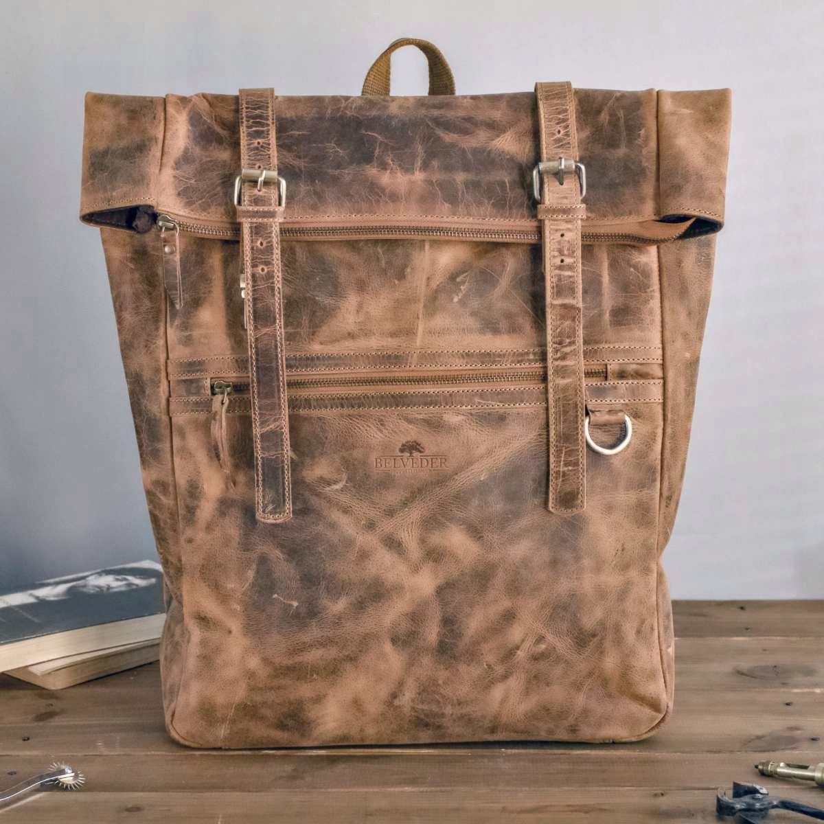 Batoh na notebook 17 pro práci, přírodní kůže Belveder BP245