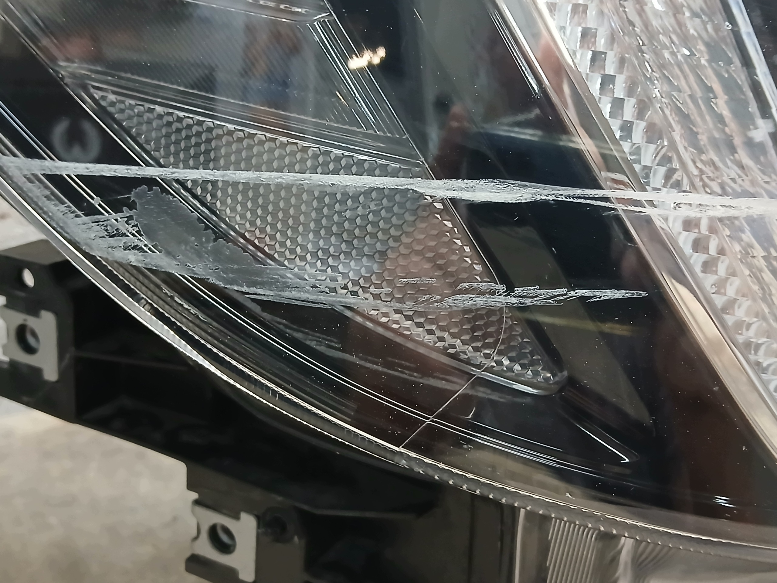 Feux phare Avant Droit SUBARU FORESTER V 5 FULL LED