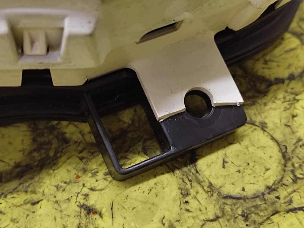 FORD C-MAX dials 4M5T10849JK