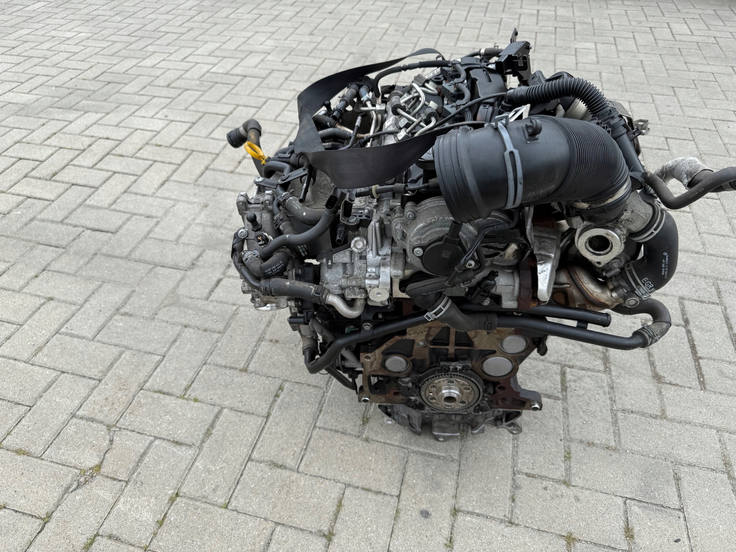 complete engine 2.0 TDI SKODA VW SKODA AUDI CUV CUVA CUVB CUVC 121tys km