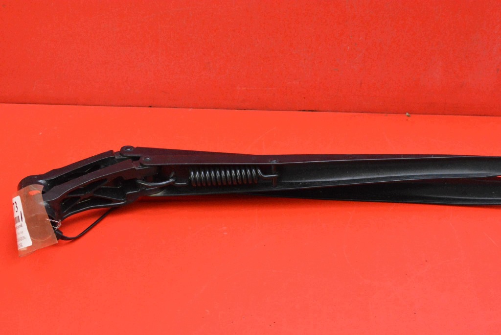 wiper arm front EU TOYOTA COROLLA XI E18 13-18