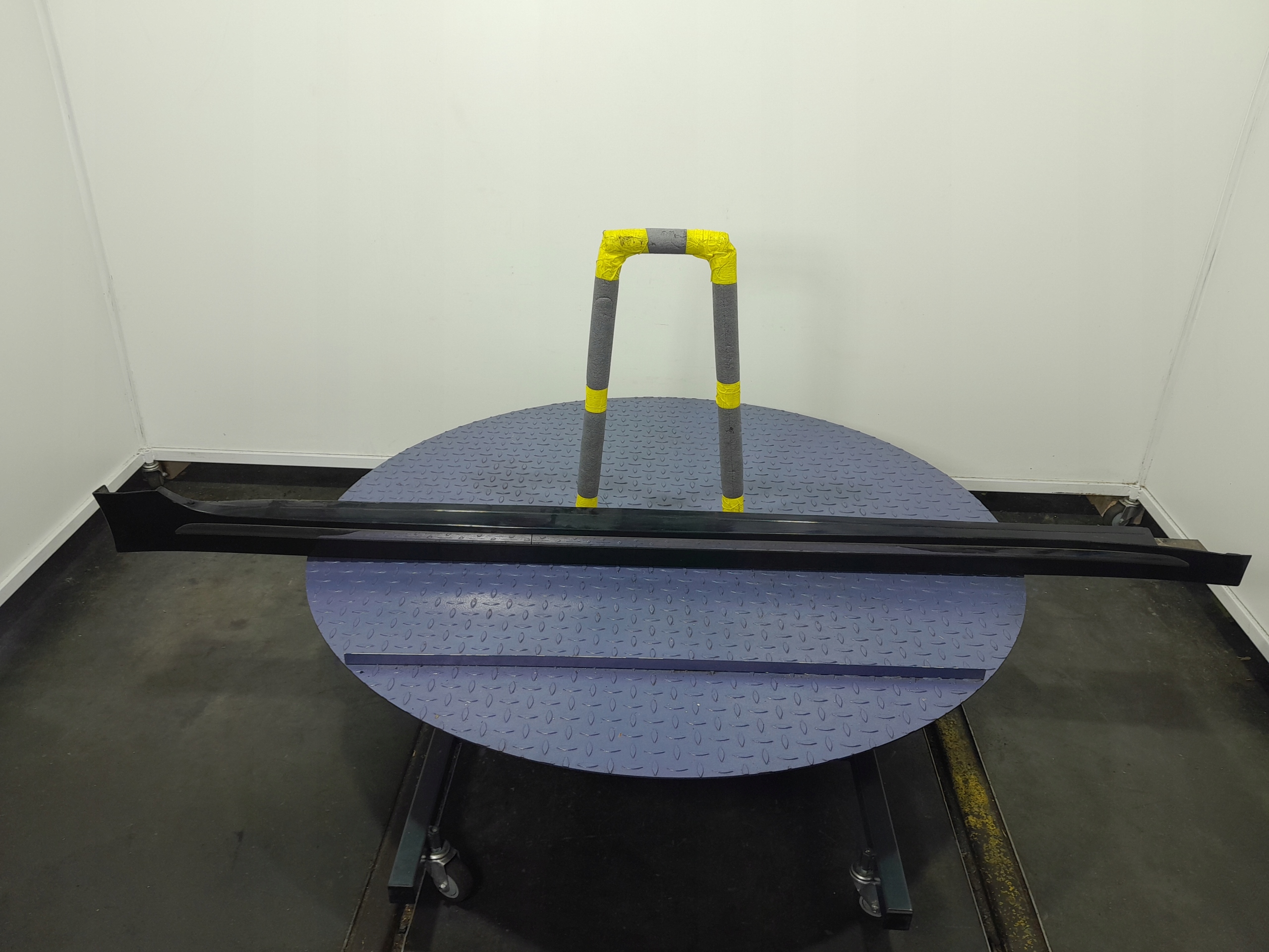 KIA OPTIMA IV НАКЛАДКА ПОРОГА ПРАВА ABP