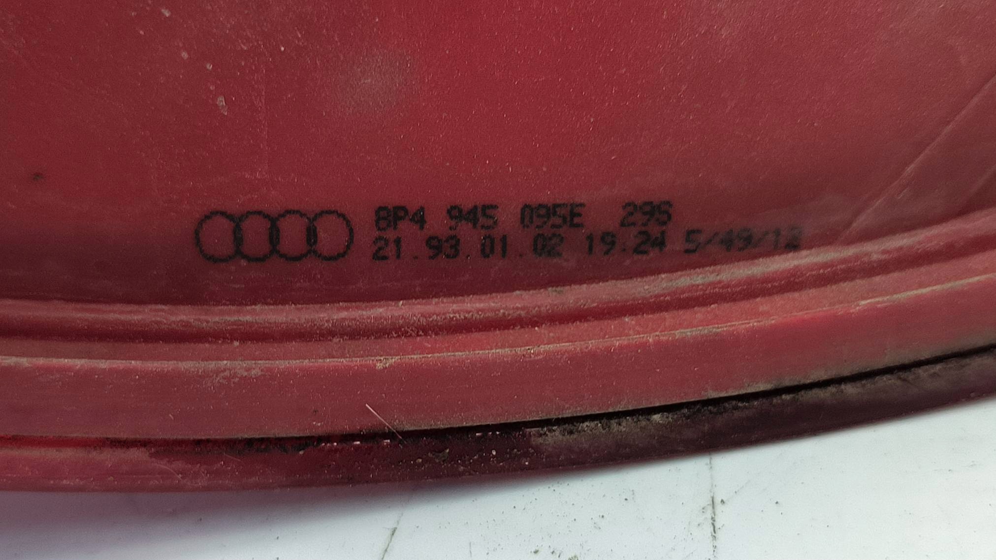 light left rear part 8P4945095E AUDI A3 8P LIFT
