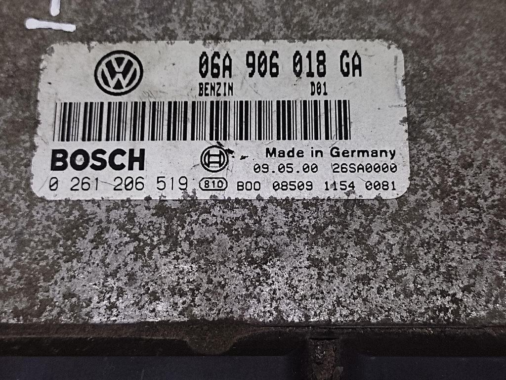 SKODA OCTAVIA control unit of the engine 0261206519