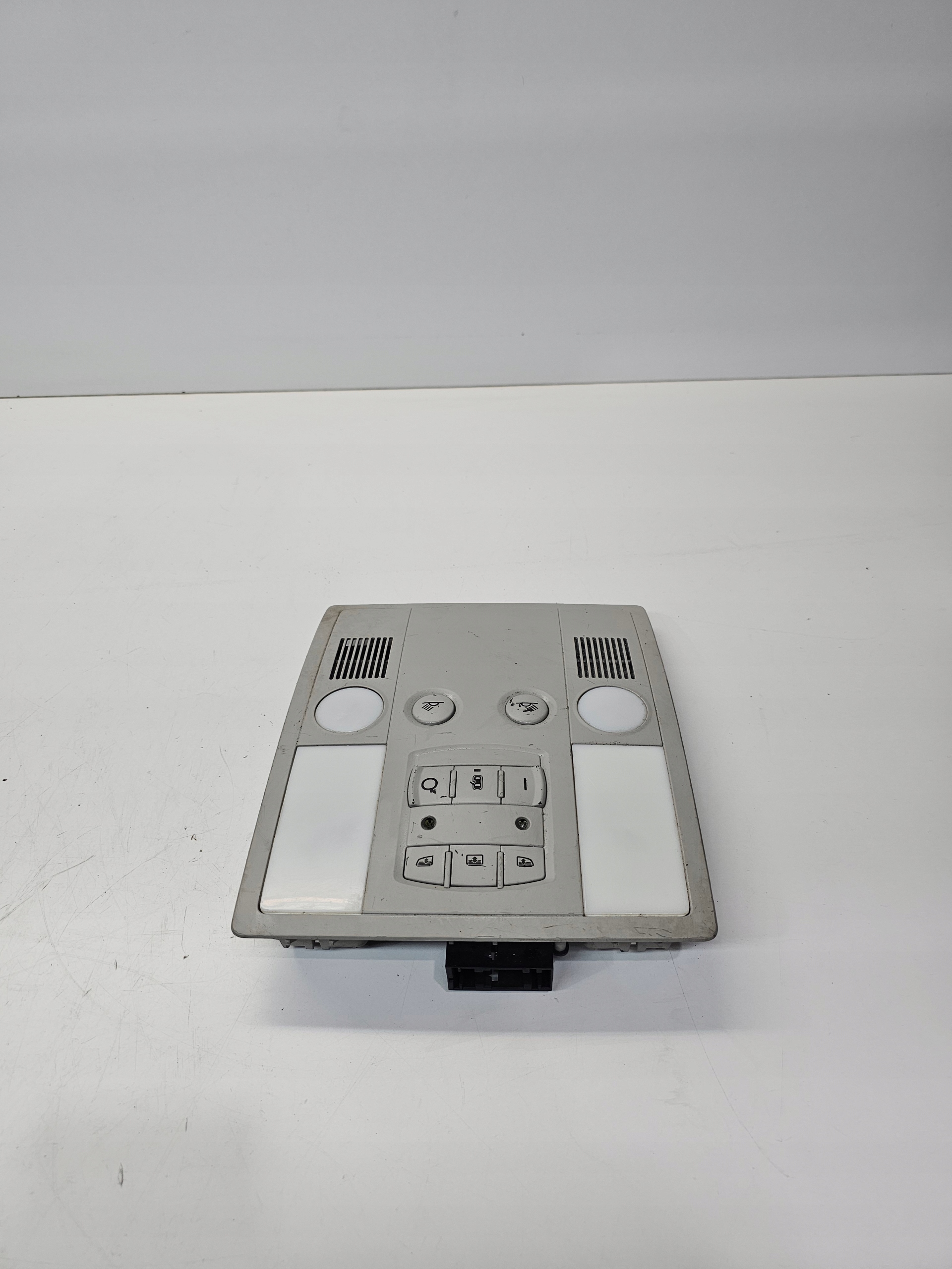 light OSWIETLENIE cabs AUDI A8 D3 4E0947111AC