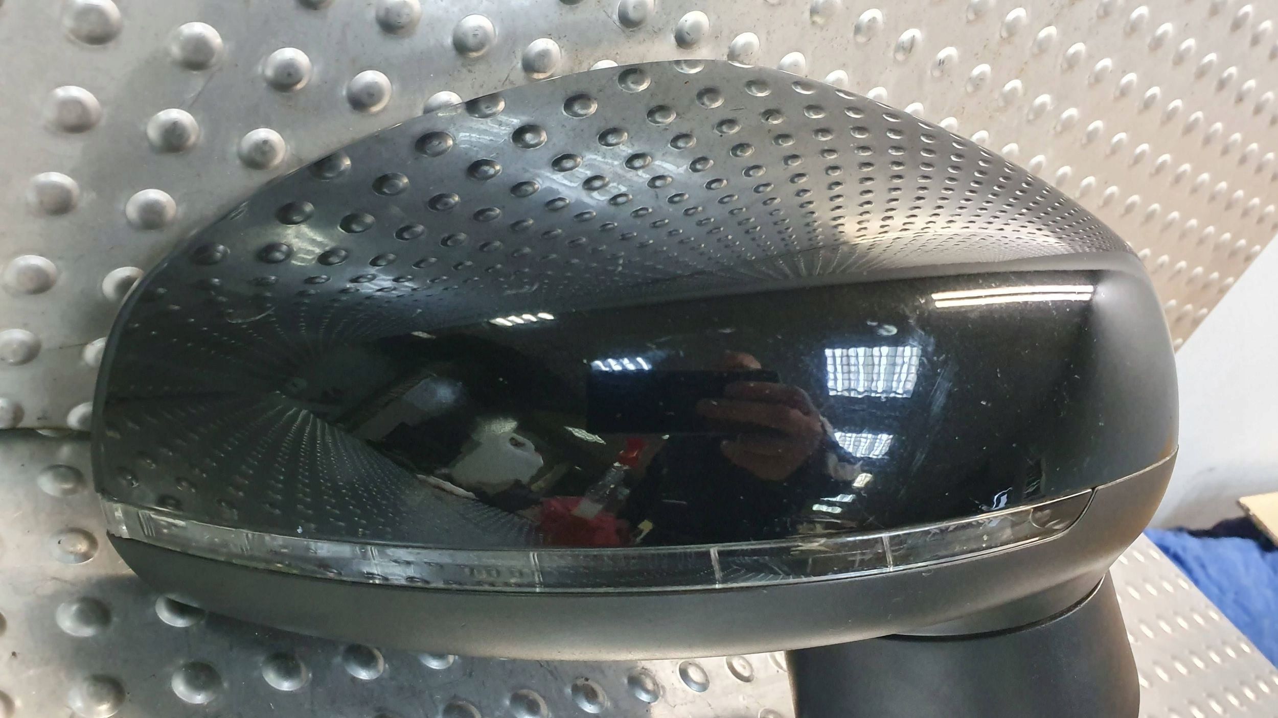 mirror right AUDI A1 8X 5 PIN 10