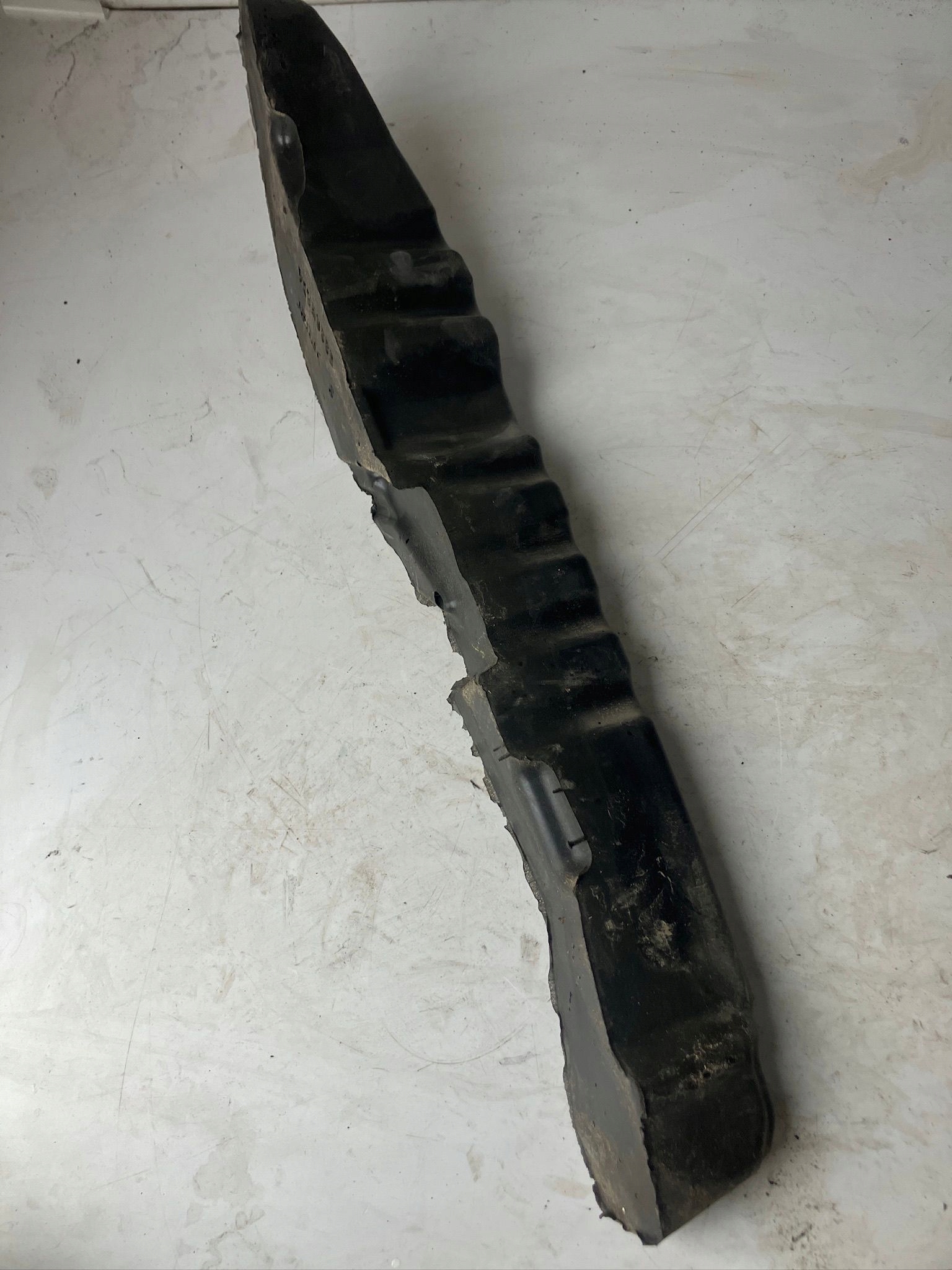 Insonorisation Aile Droite Avant MITSUBISHI ECLIPSE CROSS 5220K574