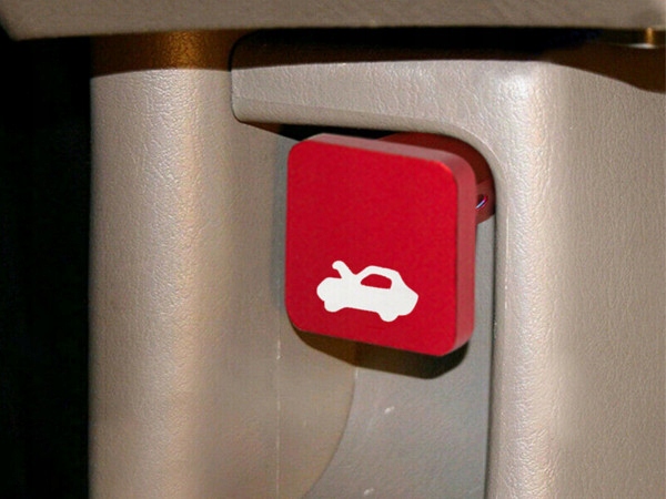 RĄCZKA UCHWYT DŹWIGNIA ZWALNIANIA MASKI POKRYWY Honda Civic VI VII VIII Producent części Ertons