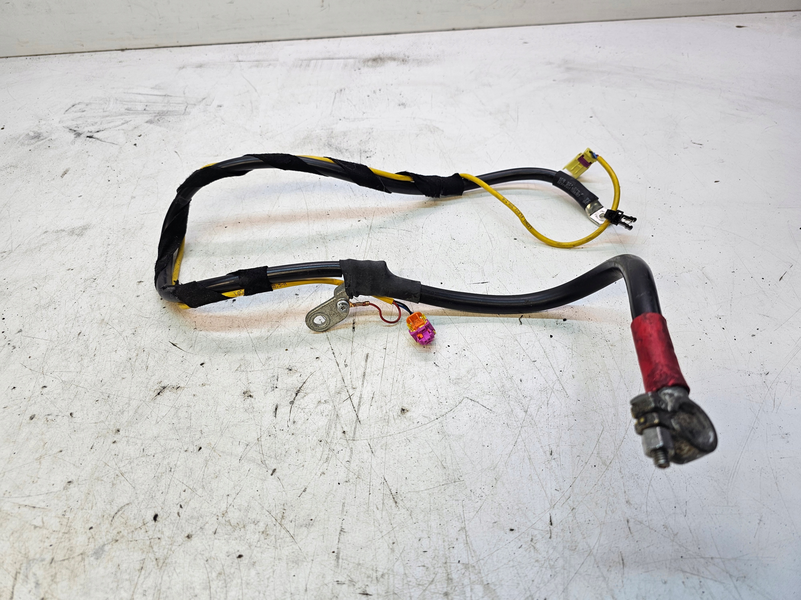 KLEMME PLUS AUDI A6 C6 4F0971225F