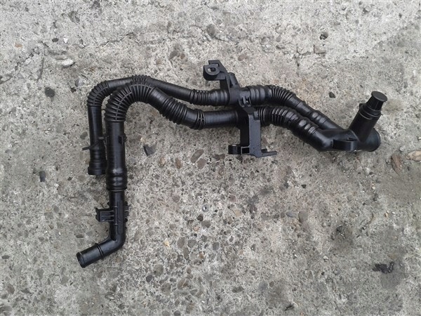 Водна шина VOLVO C30 1.6 D 9647768980