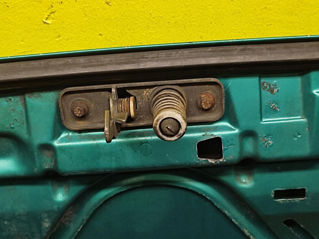 VW GOLF II motorhaube