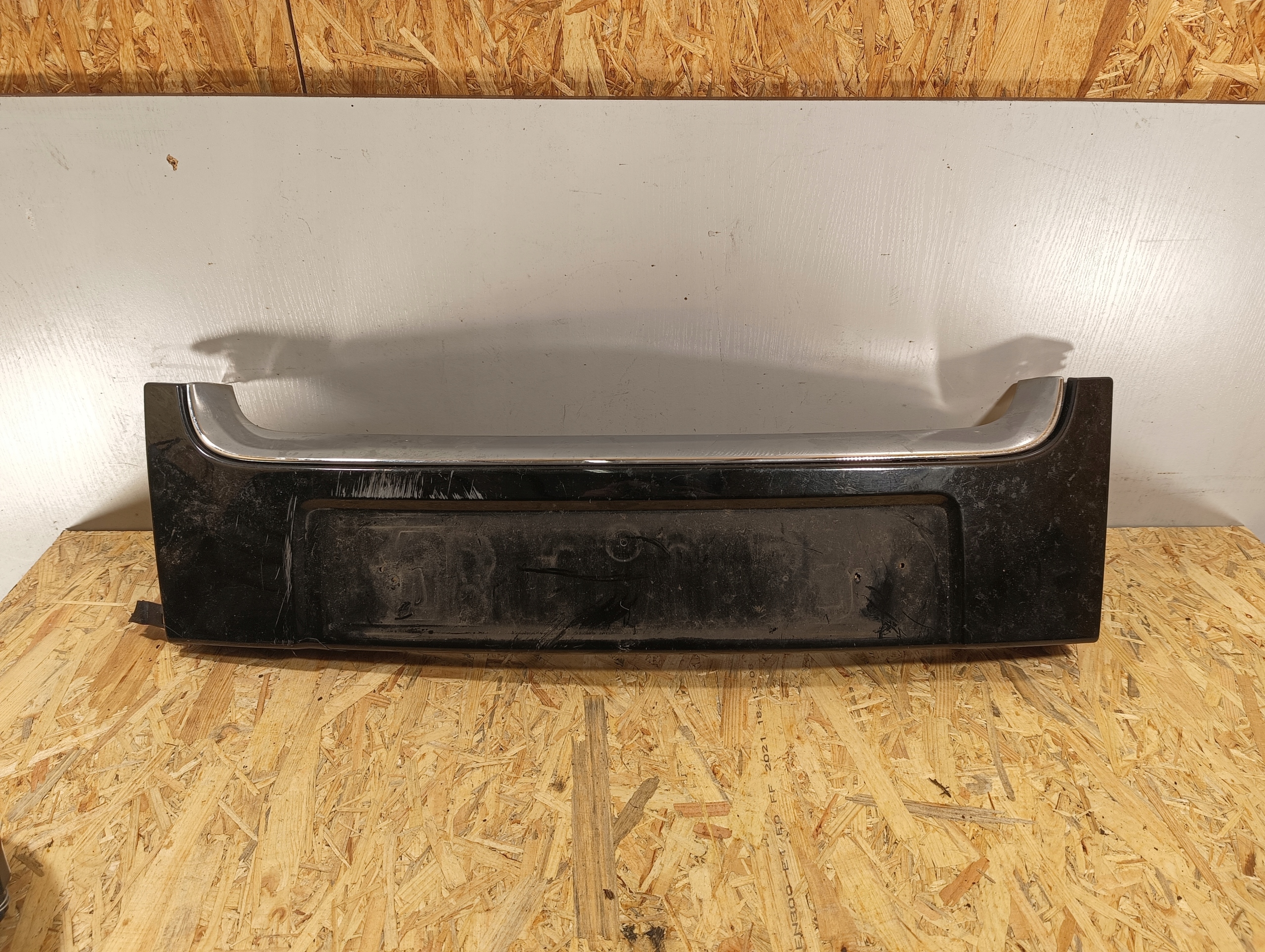 grid of a bumper cap CHROM RENAULT SCENIC III LIFT