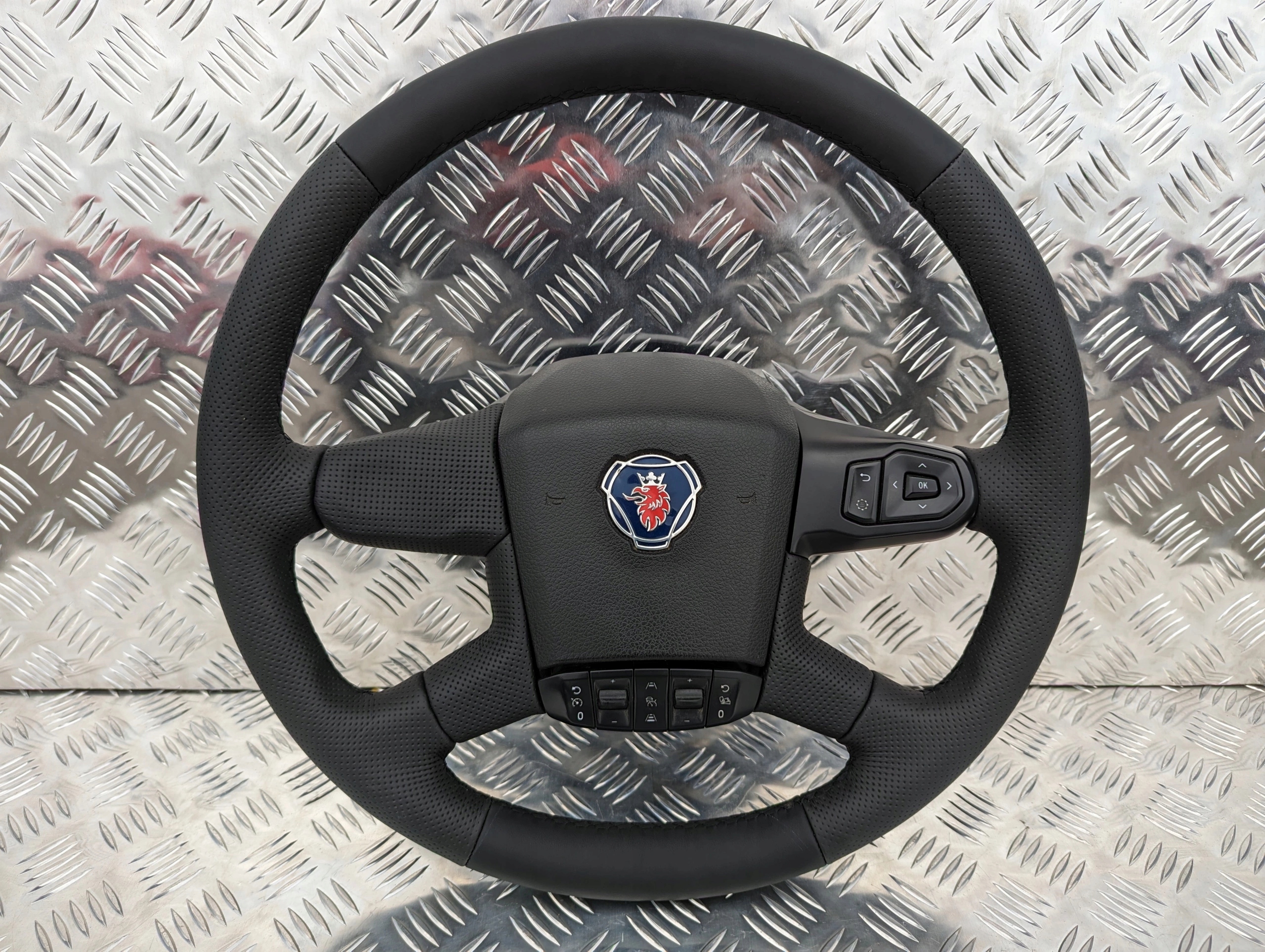 6192472 - РУЛЬ SCANIA NTG НОВЫЙ ПОДОЛ