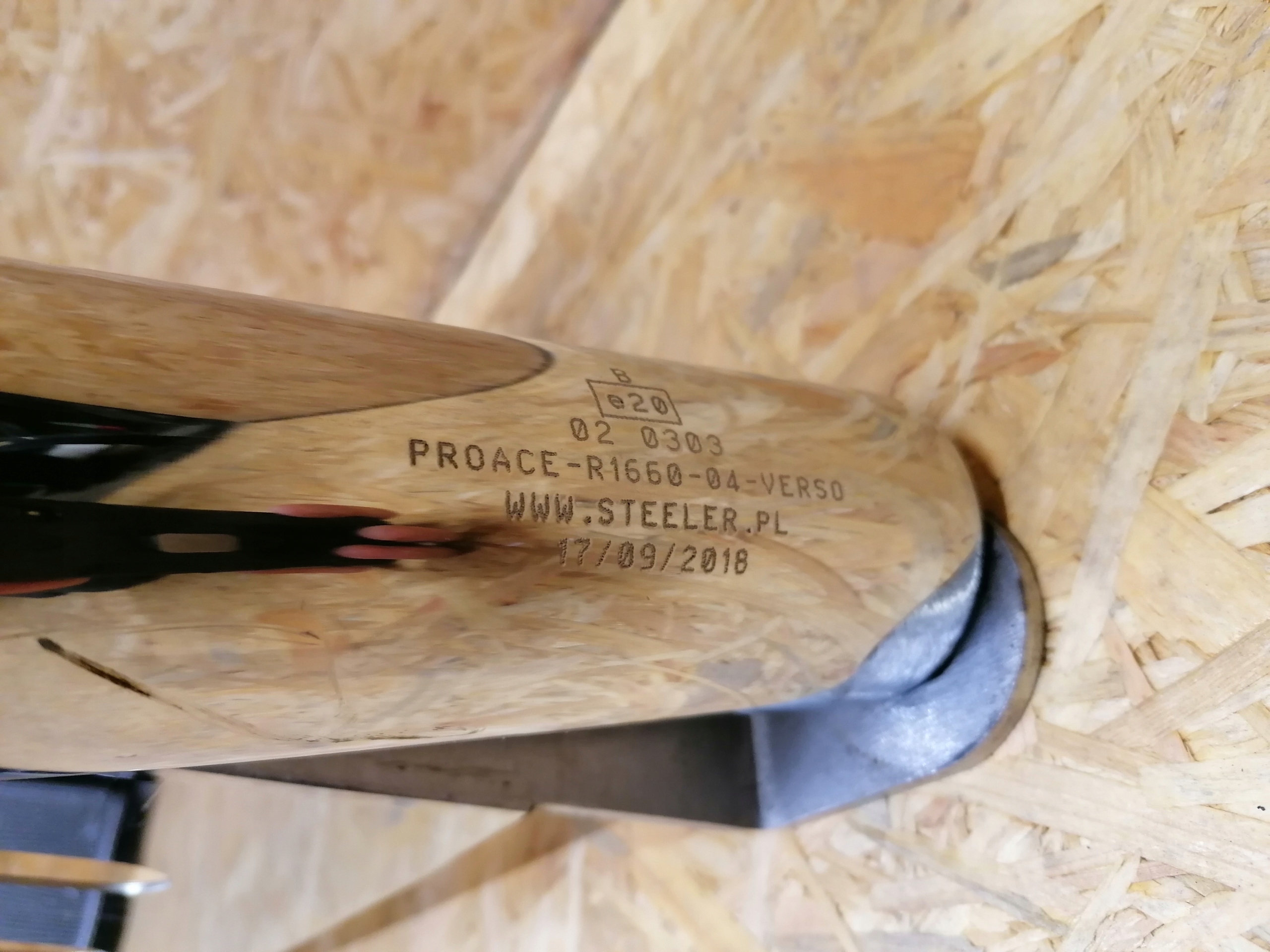 KANGUR ORUROWANIE PRZEDNIE TOYOTA PROACE VERSO 2016- Producent Steeler