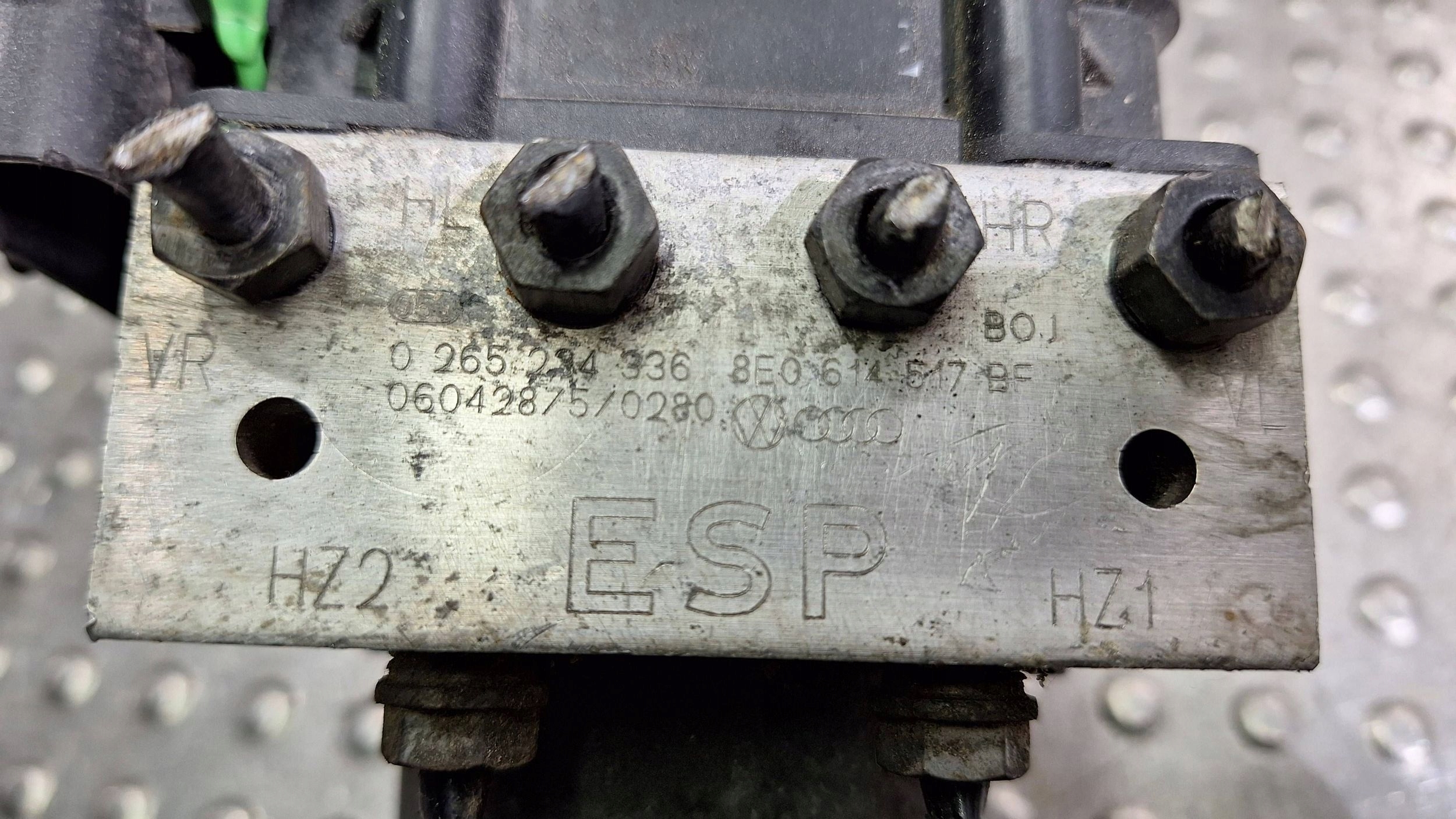 pump control unit ABS 8E0910517H 8E0614517BF 0265234336 AUDI A4 B6 B7