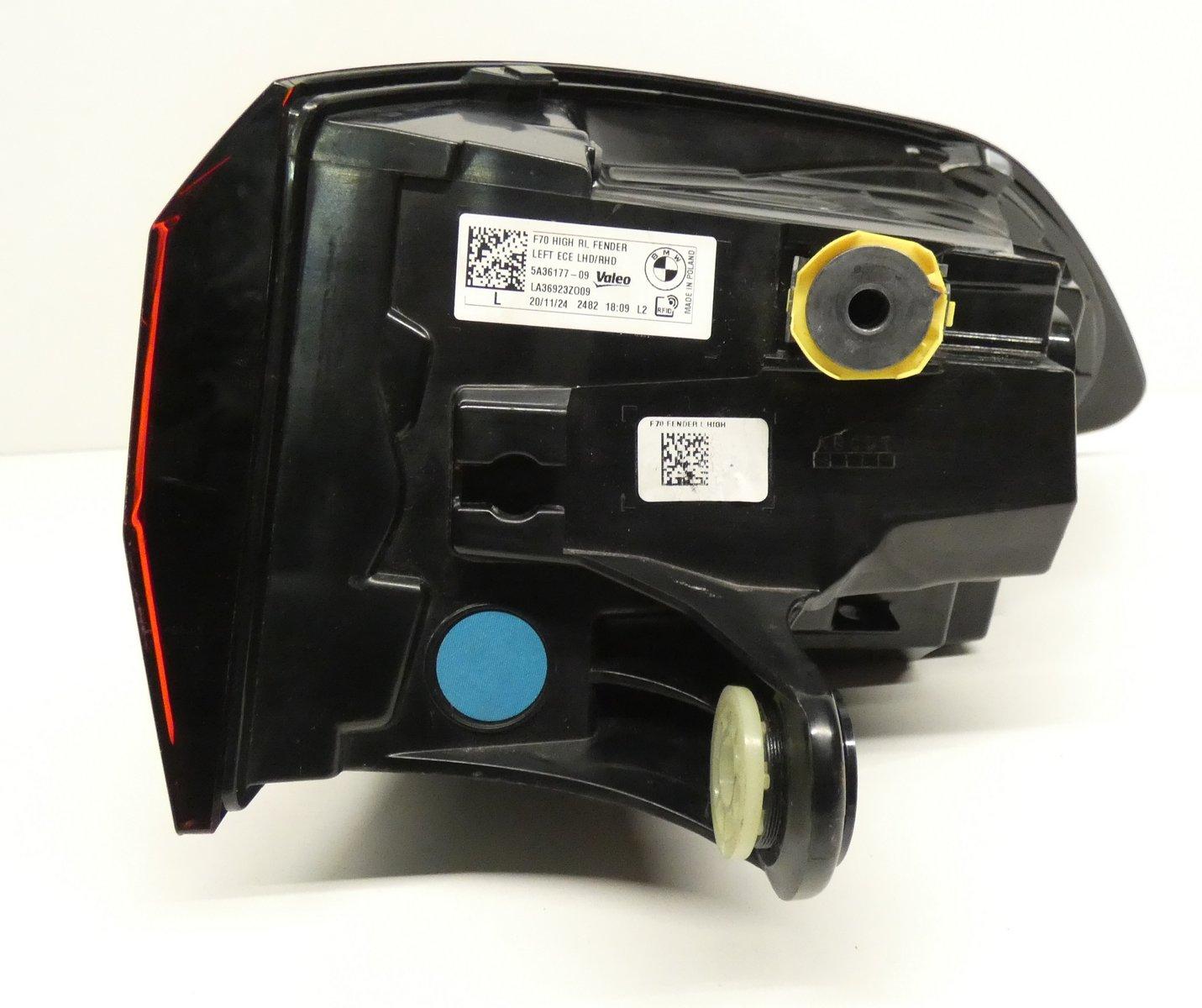 BMW 1 F70 5A36177 2024- light rear part rear left LED