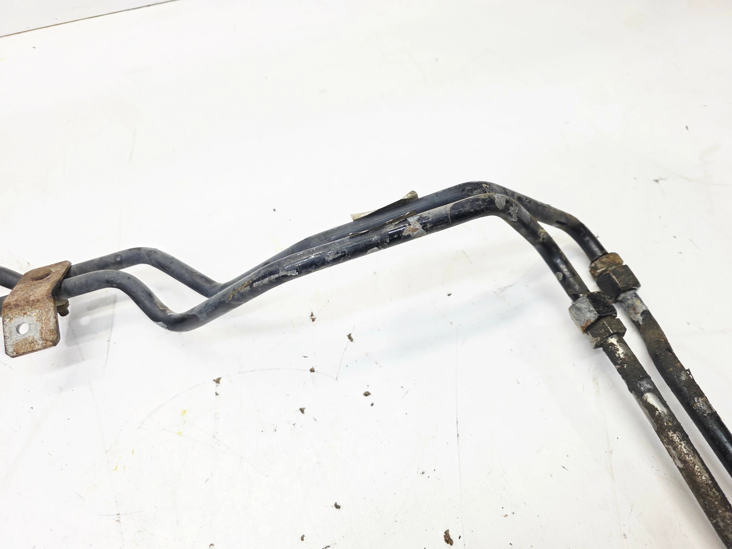 vedení hadice OLEJOWE převodovky AUDI A6 C6 4F0317819E