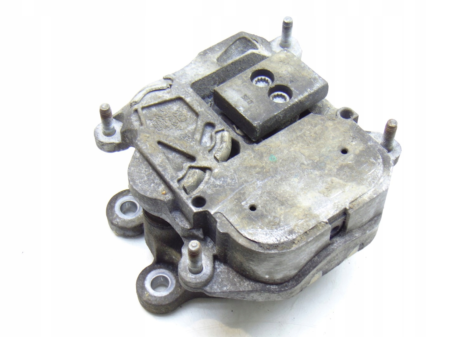 engine mount AUDI A6 C7 3.0 TDI 4G0399115E
