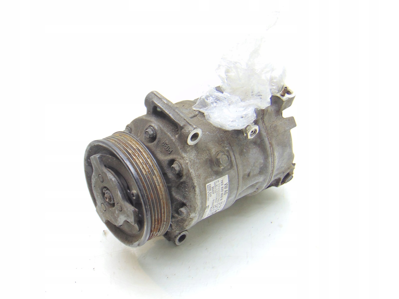 compressor compressor; of the air conditioning VW T6 2.0 TDI 7E0820808B