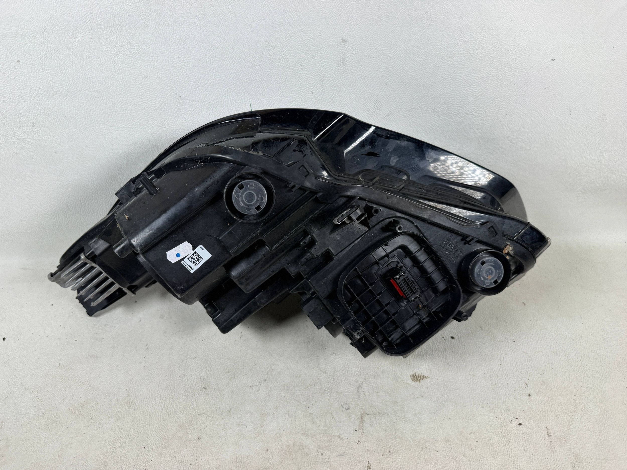 Opel Crossland X 17- Full Led right front front