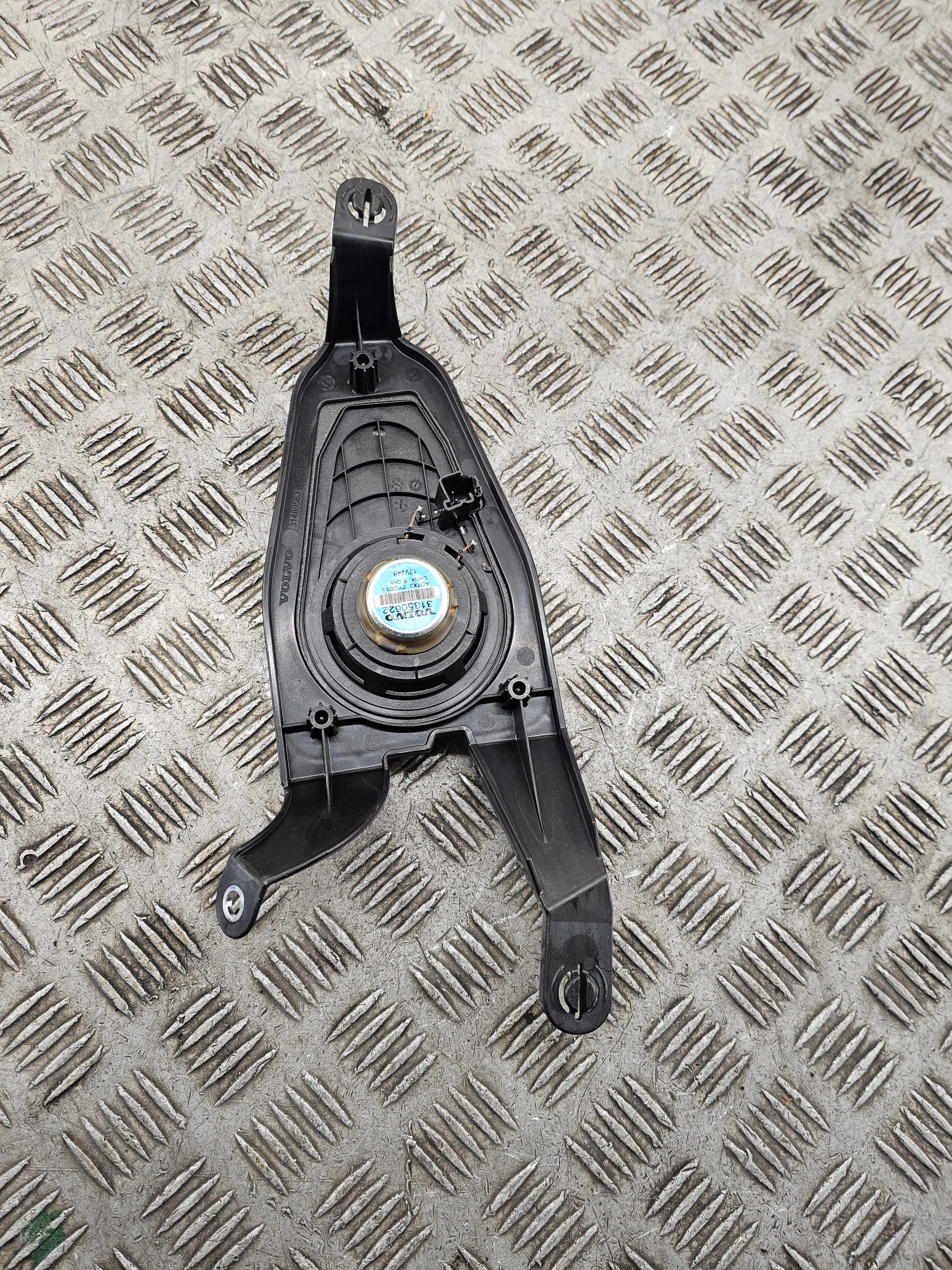 VOLVO V90 speaker right rear part 31489563