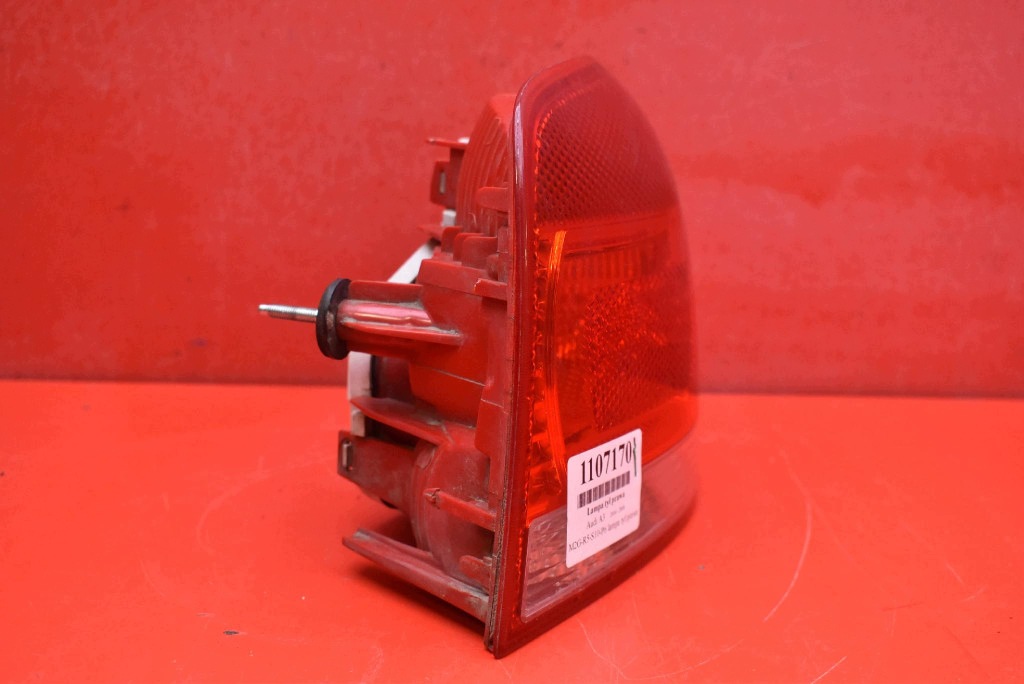 light right rear part rear 8P0945096 AUDI A3 8P 3D LIFT 04-08
