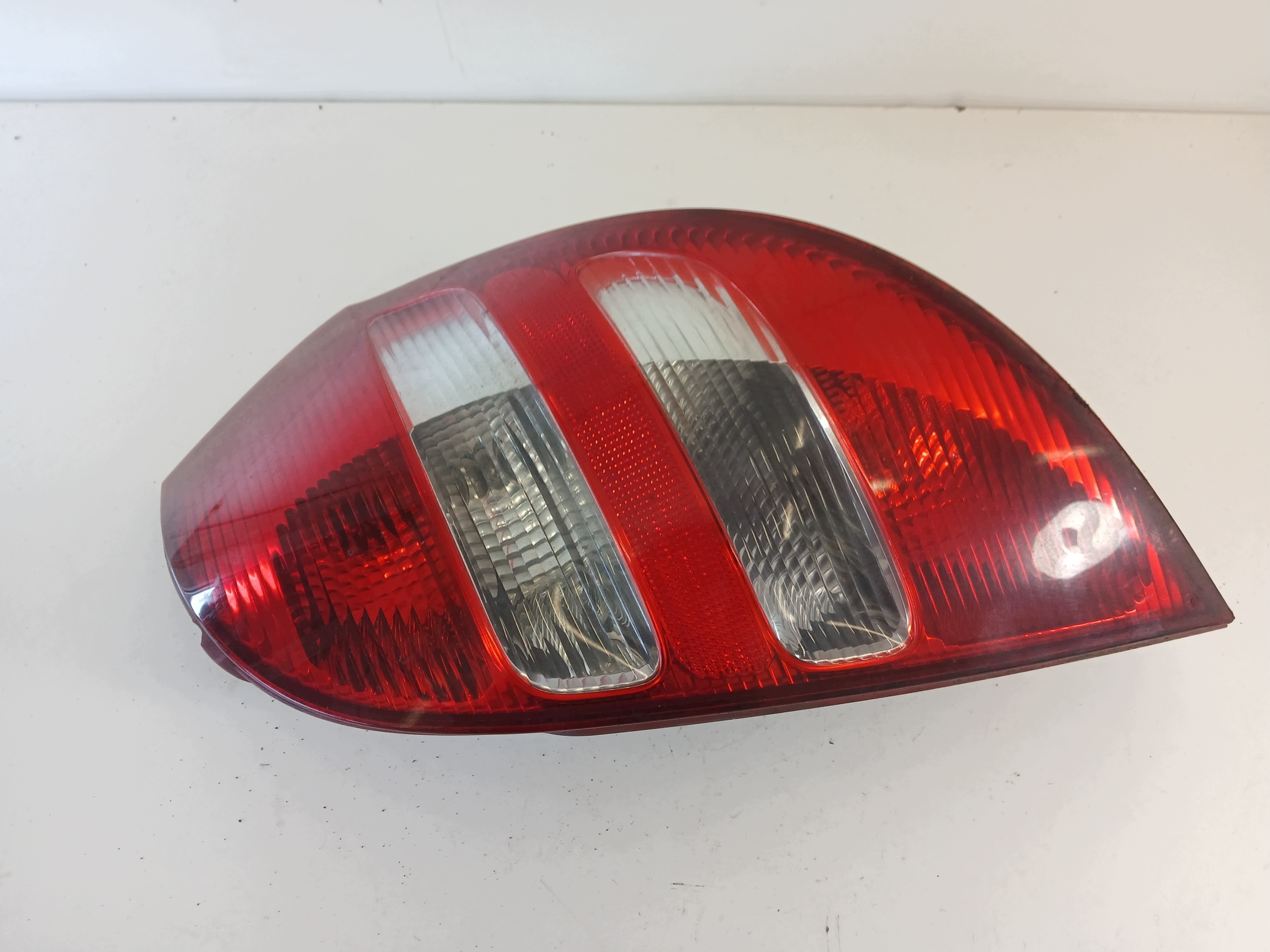 MERCEDES W169 light right rear part