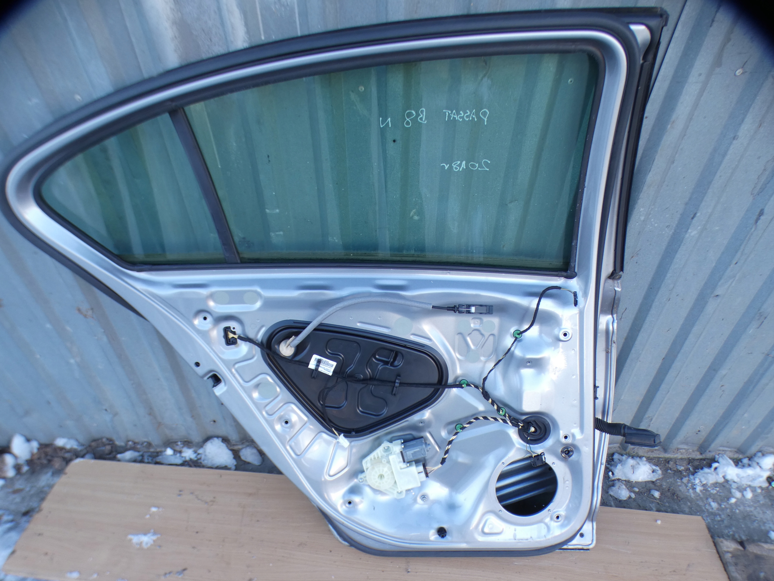 VW PASSAT B8 sedan door left rear part complete LB7S