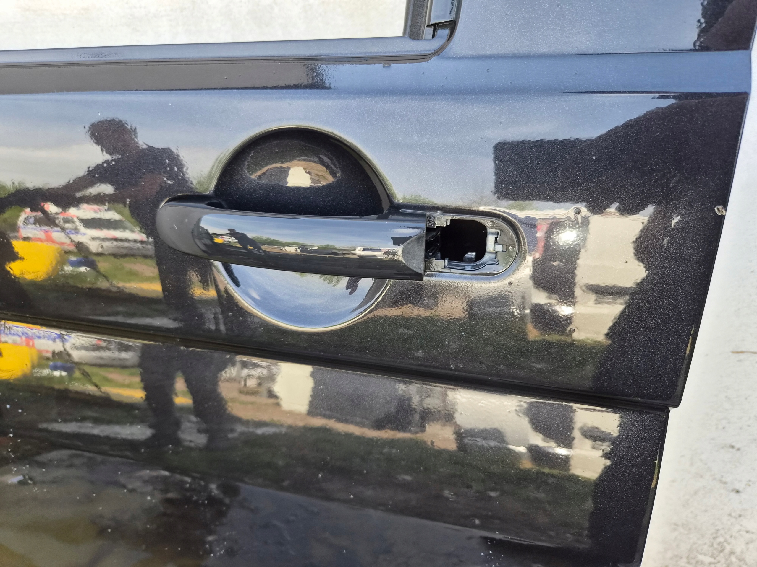 door front left VW T5 T5 LIFT front kierowca/ driver´s black,