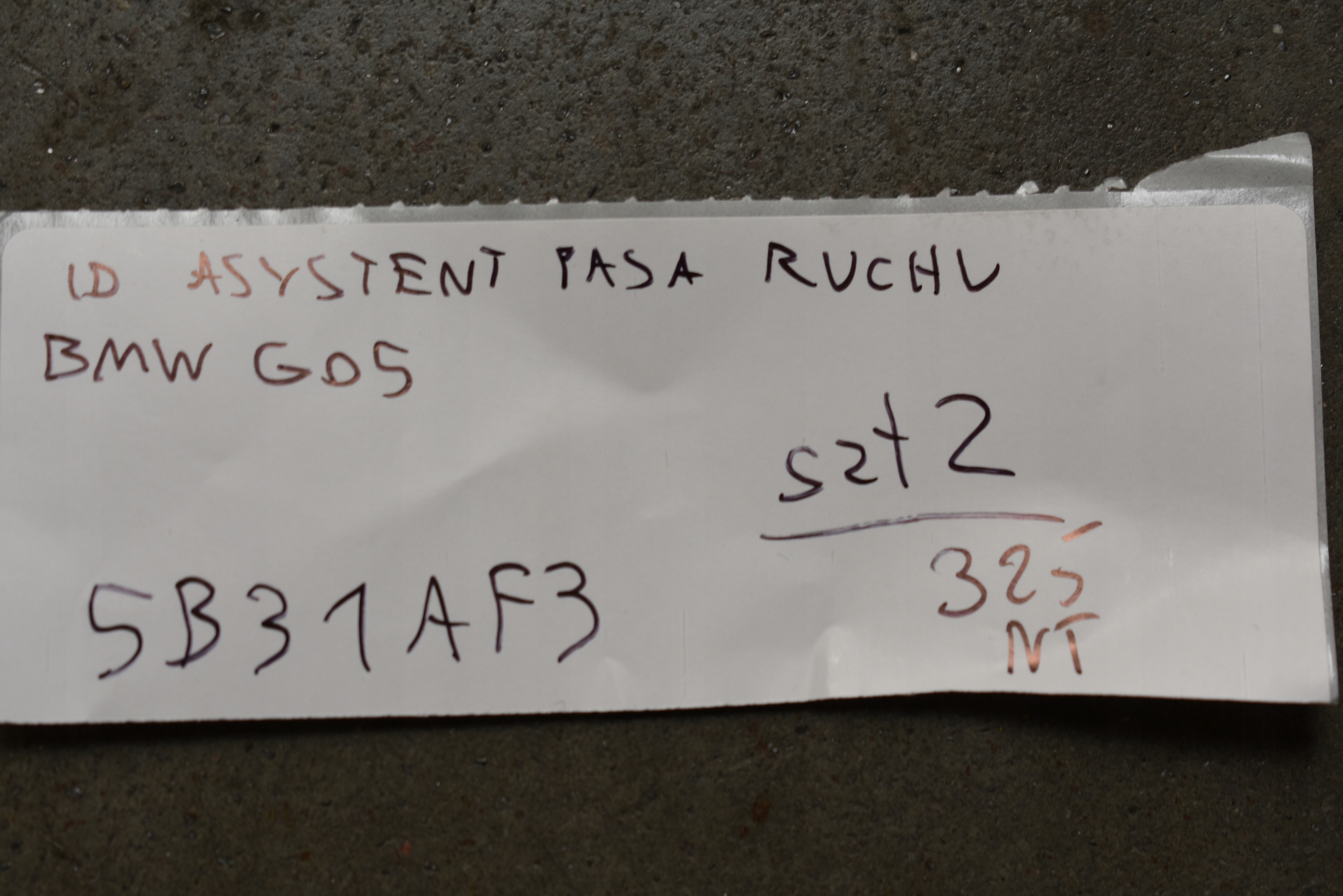 IDEALNY ASYSTENT stěny RUCHU BMW G05 1