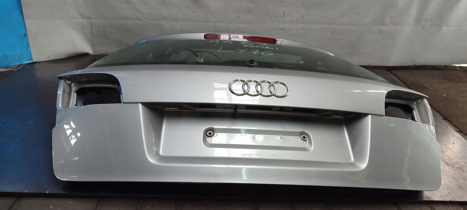trunk door boot Audi A4 B7 2,7 TDI LY7G kombi
