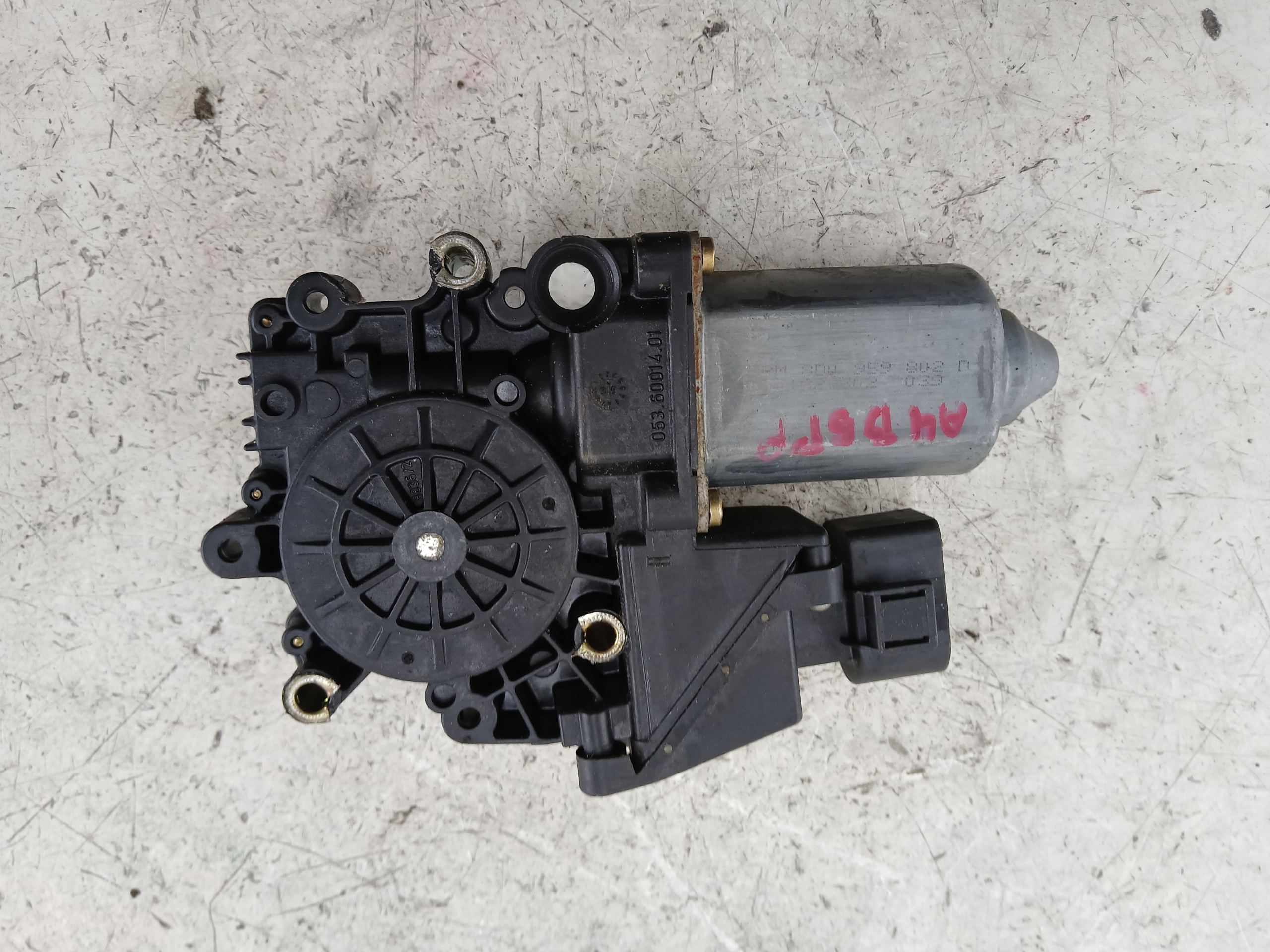 AUDI A4 B5 mini motor windows right front 8D0959802D