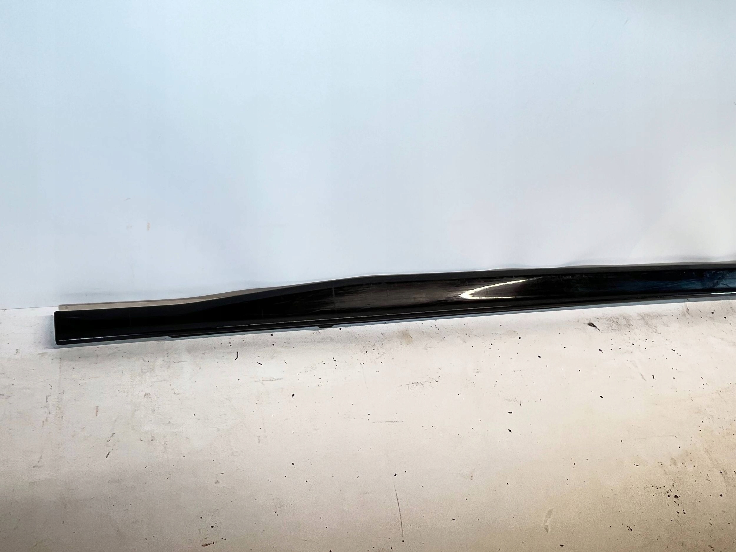 moulding threshold Volkswagen Golf VII 5H0853288A