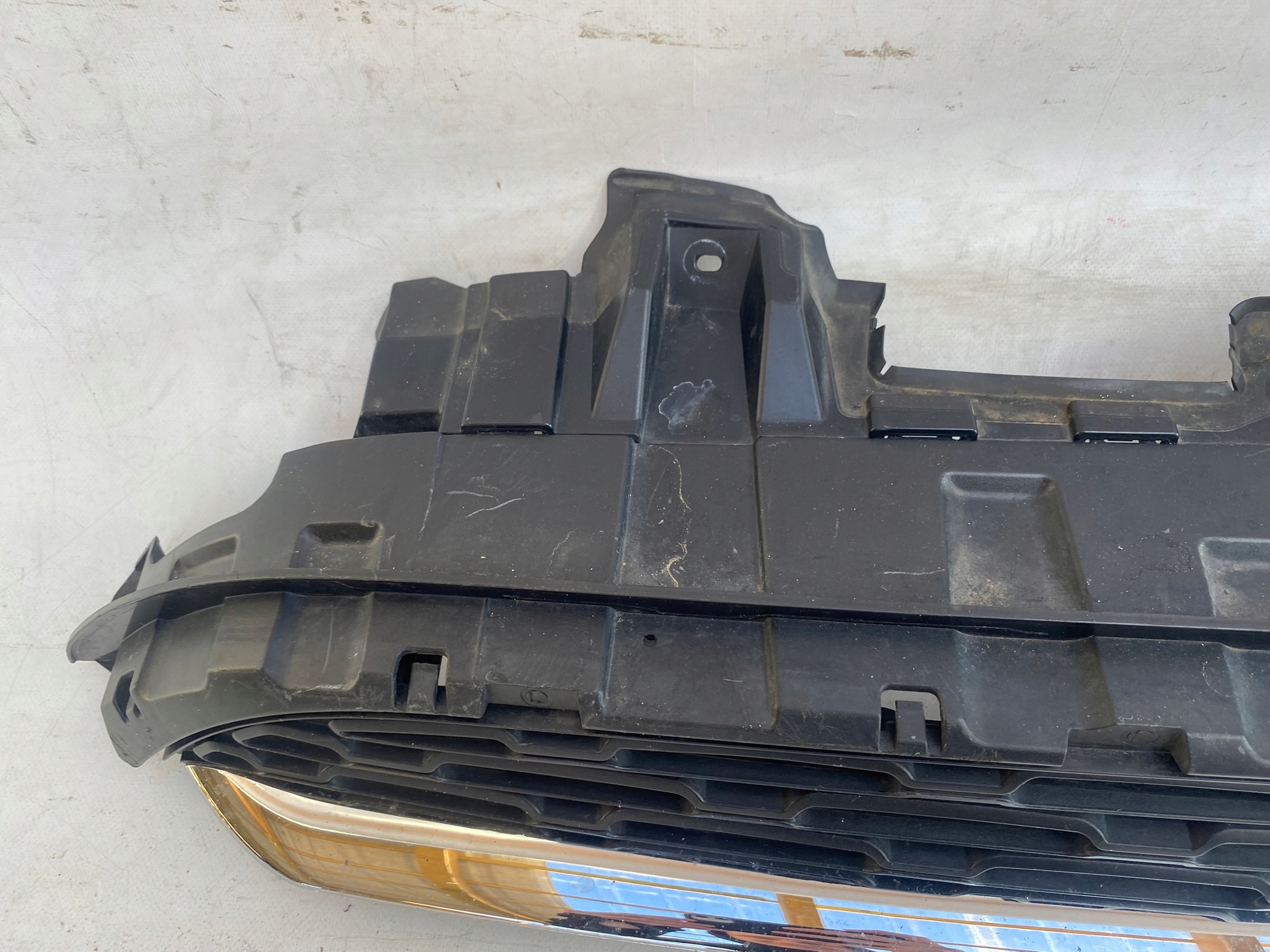 MINI COOPER S F56 Grill Grill 7335528