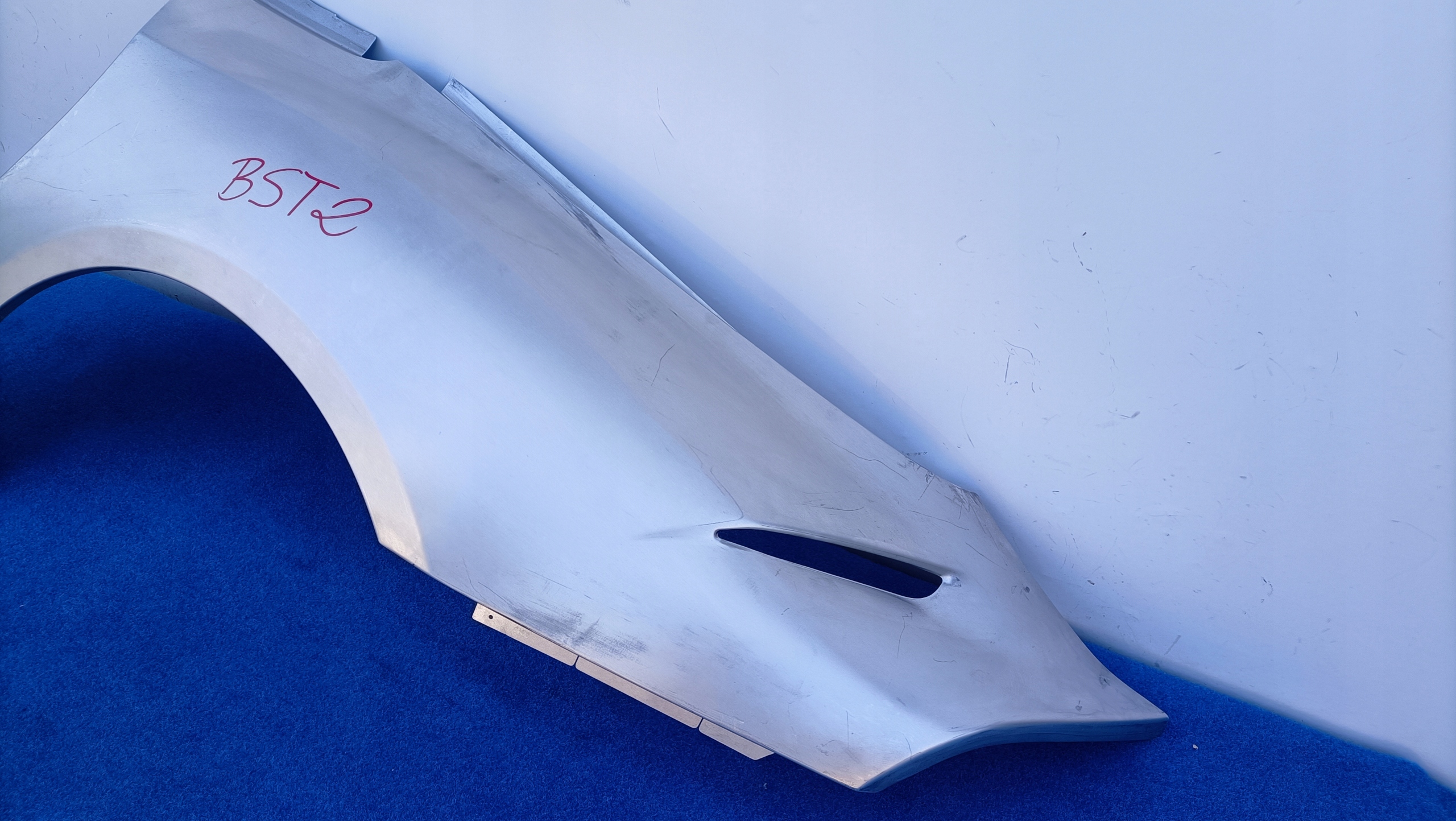 FERRARI 812 GTS CABRIO left fender rear part new original BST2