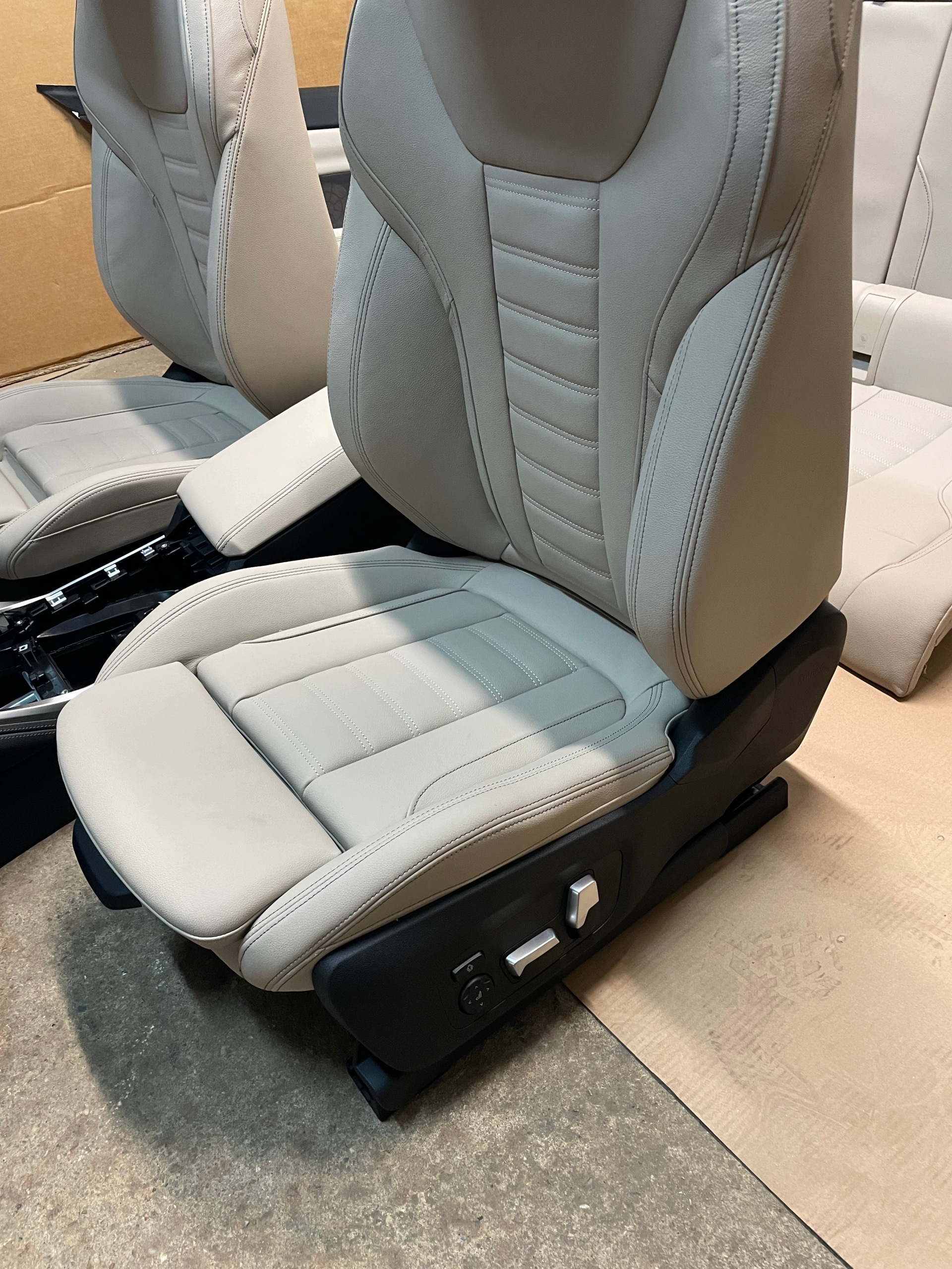 sedili pelle, in pelle POMPOWANE PAMIEC HARMAN / KARDON BMW 4 G22