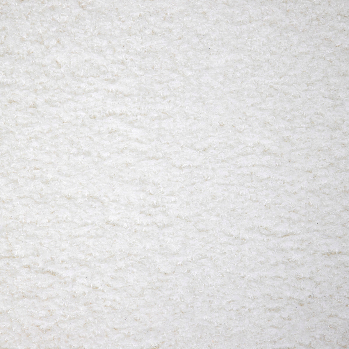 Fotel DOUILL obrotowy ecru w tkaninie TEDDY 94x88x62 cm HOMLA Kolekcja DOUILL