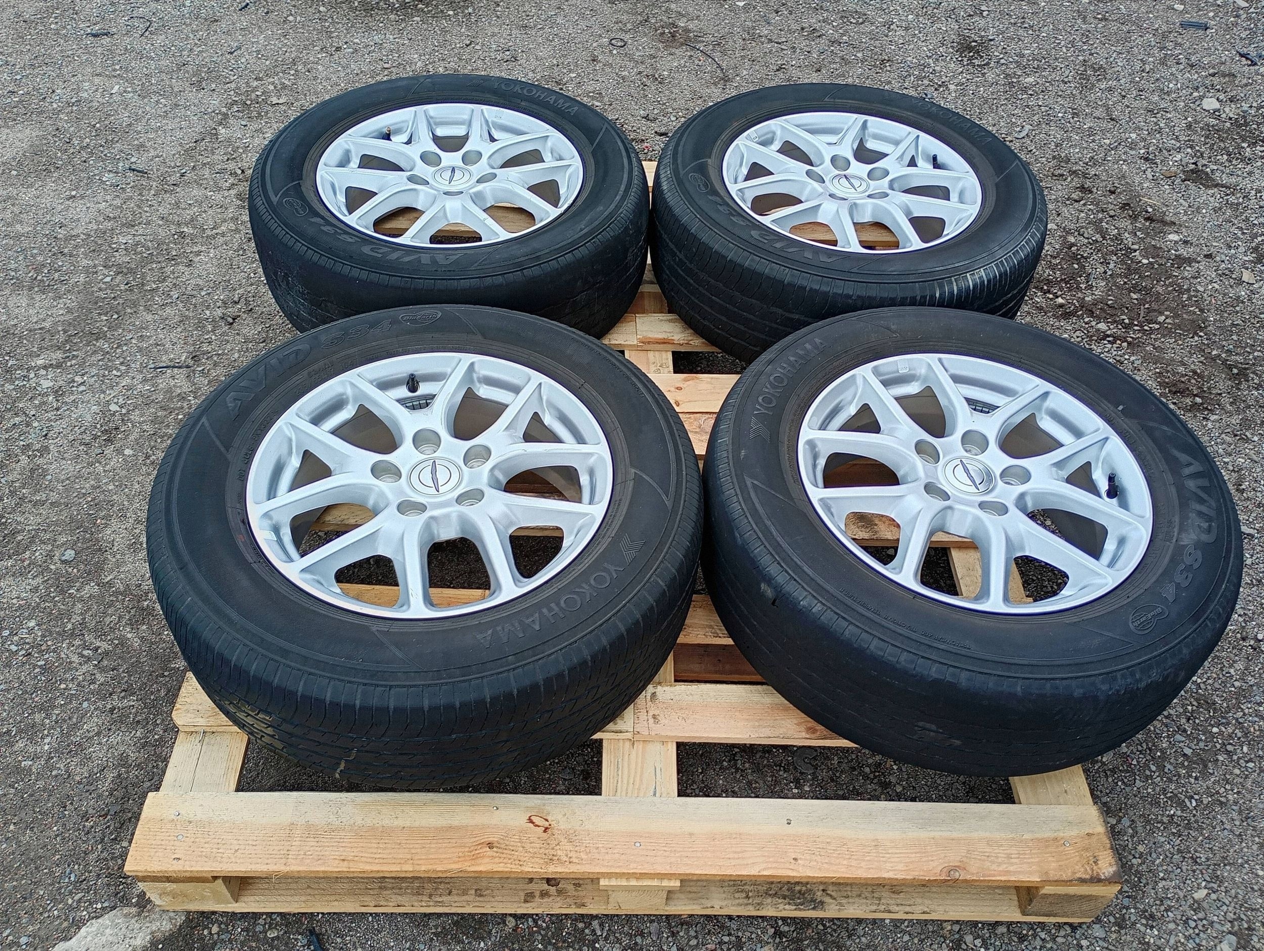 wheels disc discs tyres 5x127 17R komplet Chrysler Pacifica 2021