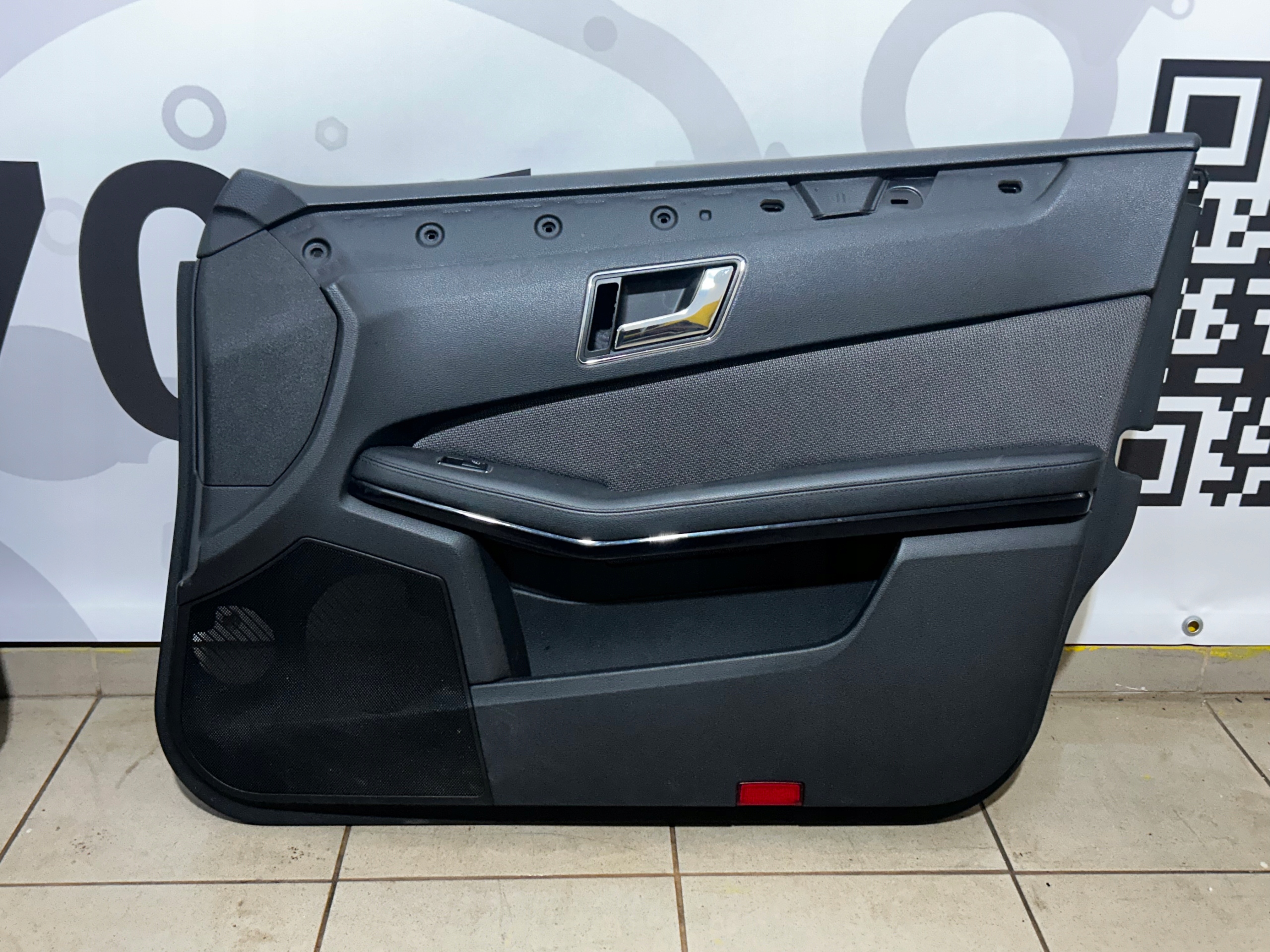 MERCEDES E KLASA W212 side right front front EUROPA