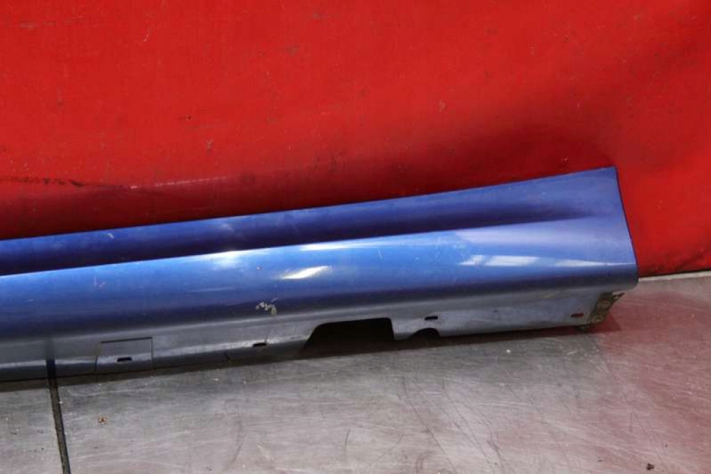 cap threshold left 381/5 8041843 BMW E91 m-packet 04-10