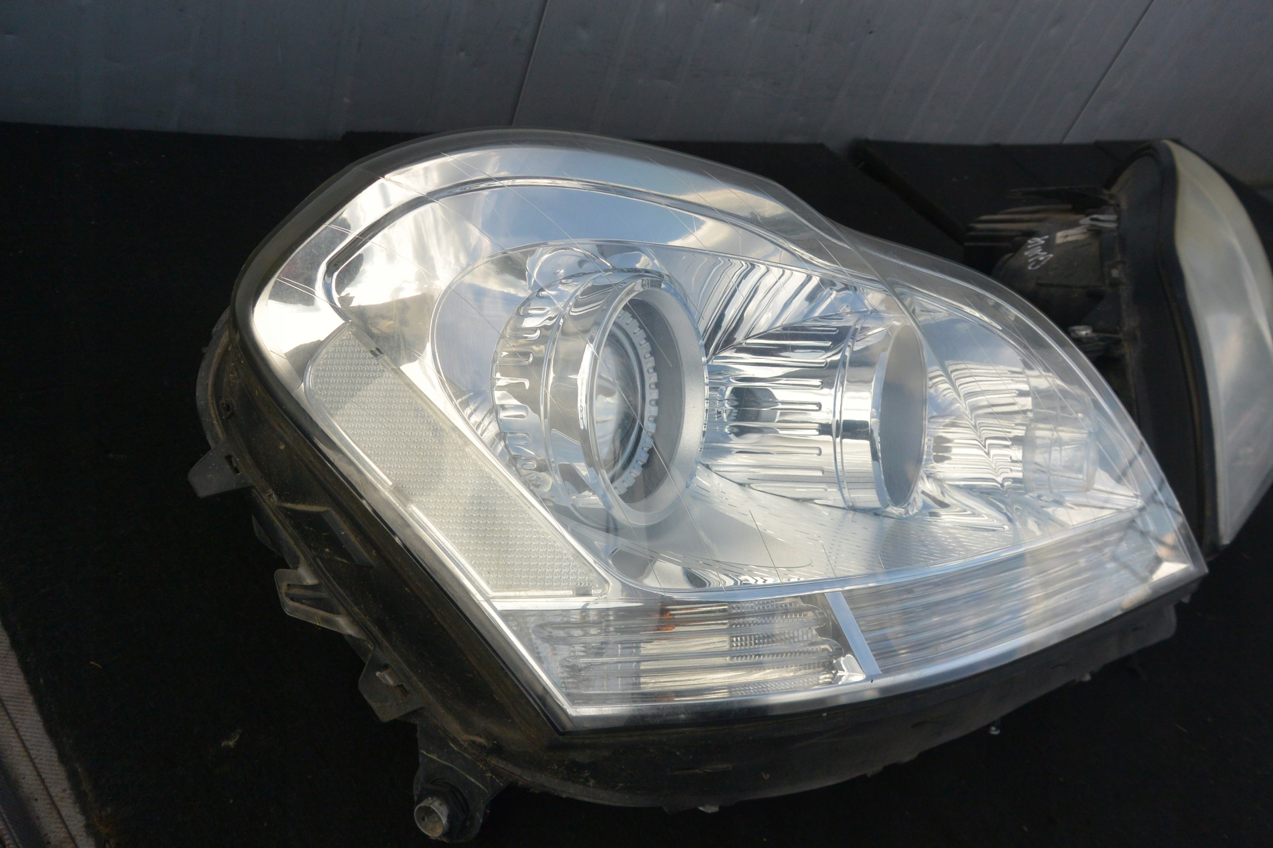 MERCEDES GL 164 light left right front XENON positioning KPL EU