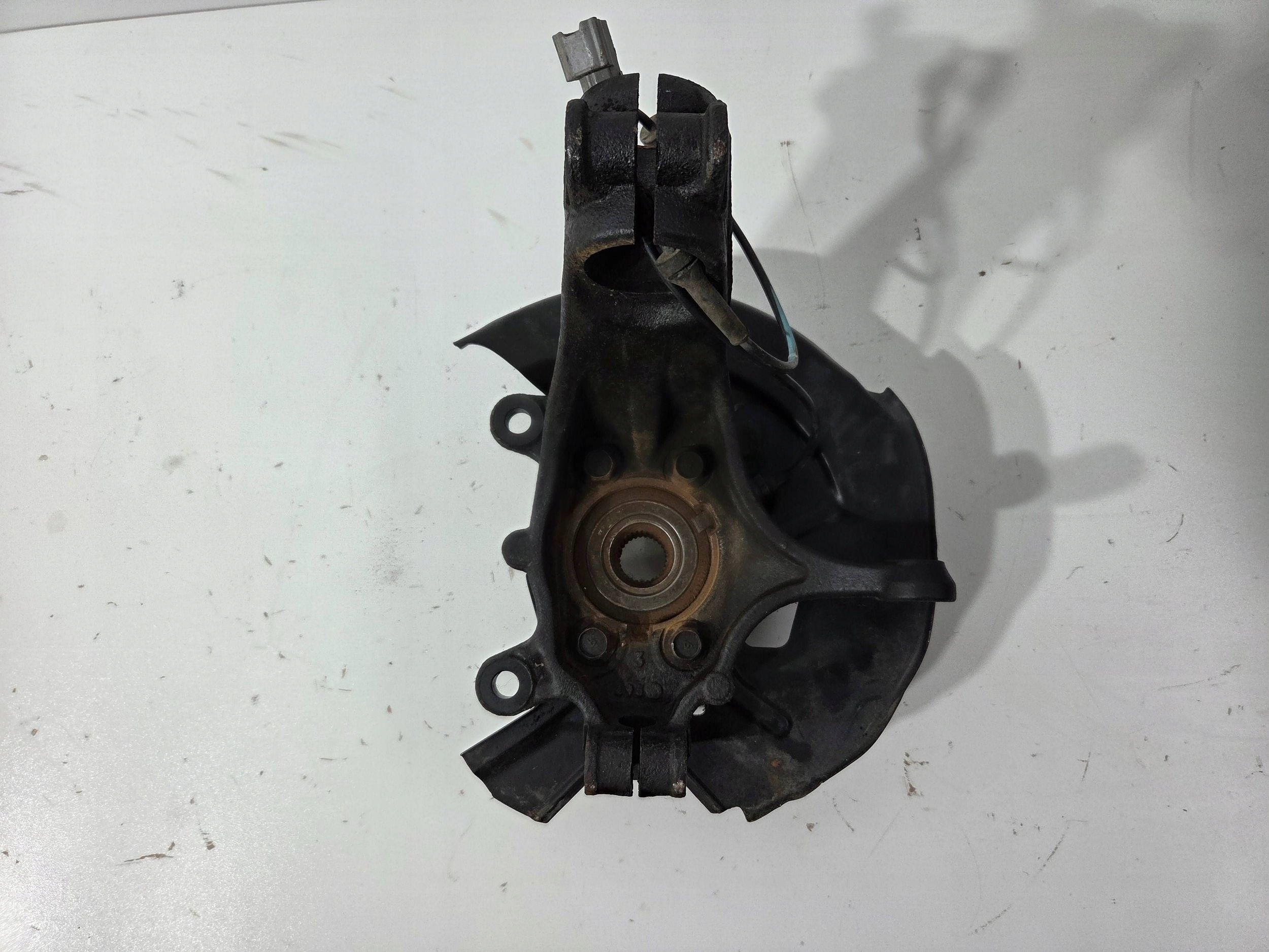 Nissan X-Trail T32 swing front right 1,7 dci (Z657)