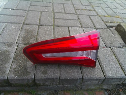 FORD FOCUS MK4 KOMBI 18- PRAWA KLAPA LED ORYGINAŁ JX7B-13A602-HC