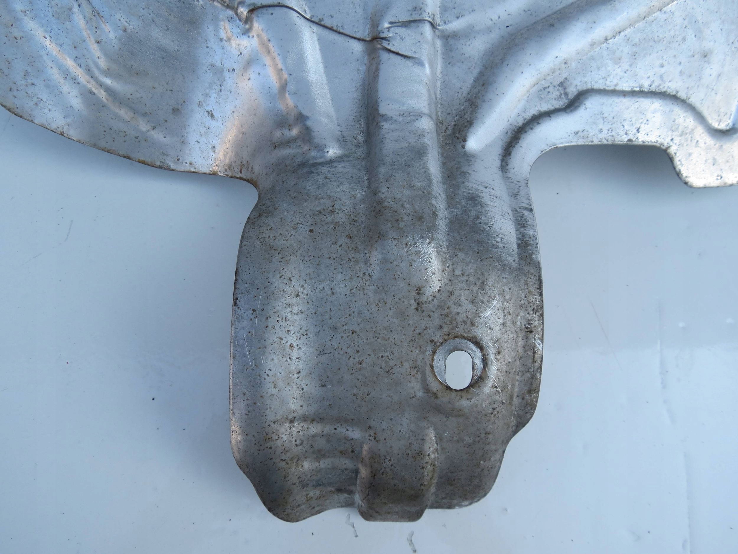 blende abdeckung hitzeschutz turbo VOLVO V60 V70 III 31293261